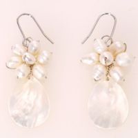 シェル フラワー ピアス イヤリング Shell Flower Pierce Earring Liala