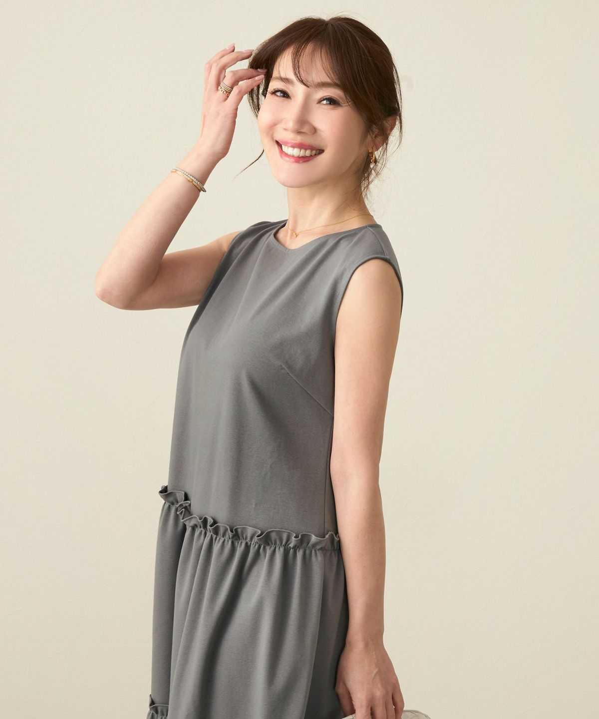 新色追加手洗い可無地夏コーデフェミニン骨ストマタニティルームリゾートロングおしゃれ大人可愛いカジュアル着痩せ抜け感フリル