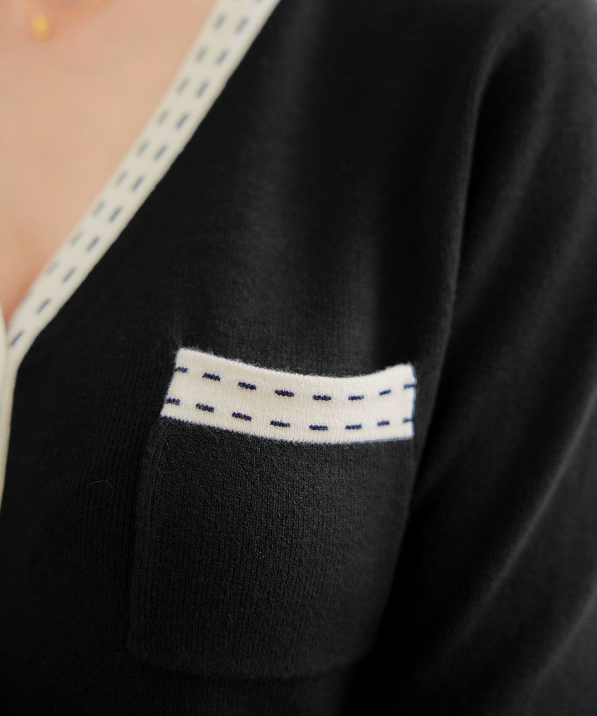 手洗い可 レディース 長袖 秋冬春 長袖 可愛い 上品 きれいめ オフィス 色 フェミニン ジョイントスペース