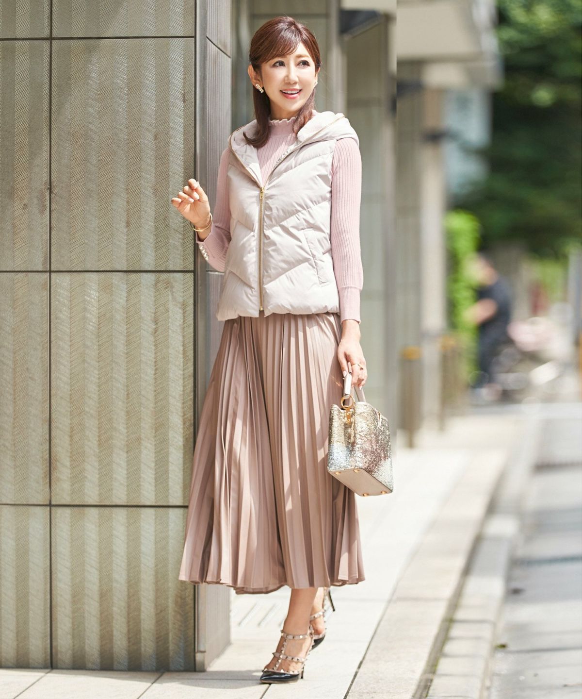 ニット/ワイドリブ/袖口パール/フリルネック/パフスリーブ/エレガント/フェミニン/S/M/トップス/レディース/ベーシック/ホワイト/ブラック/アイボリー/ラベンダー/モカ/ブラウン/