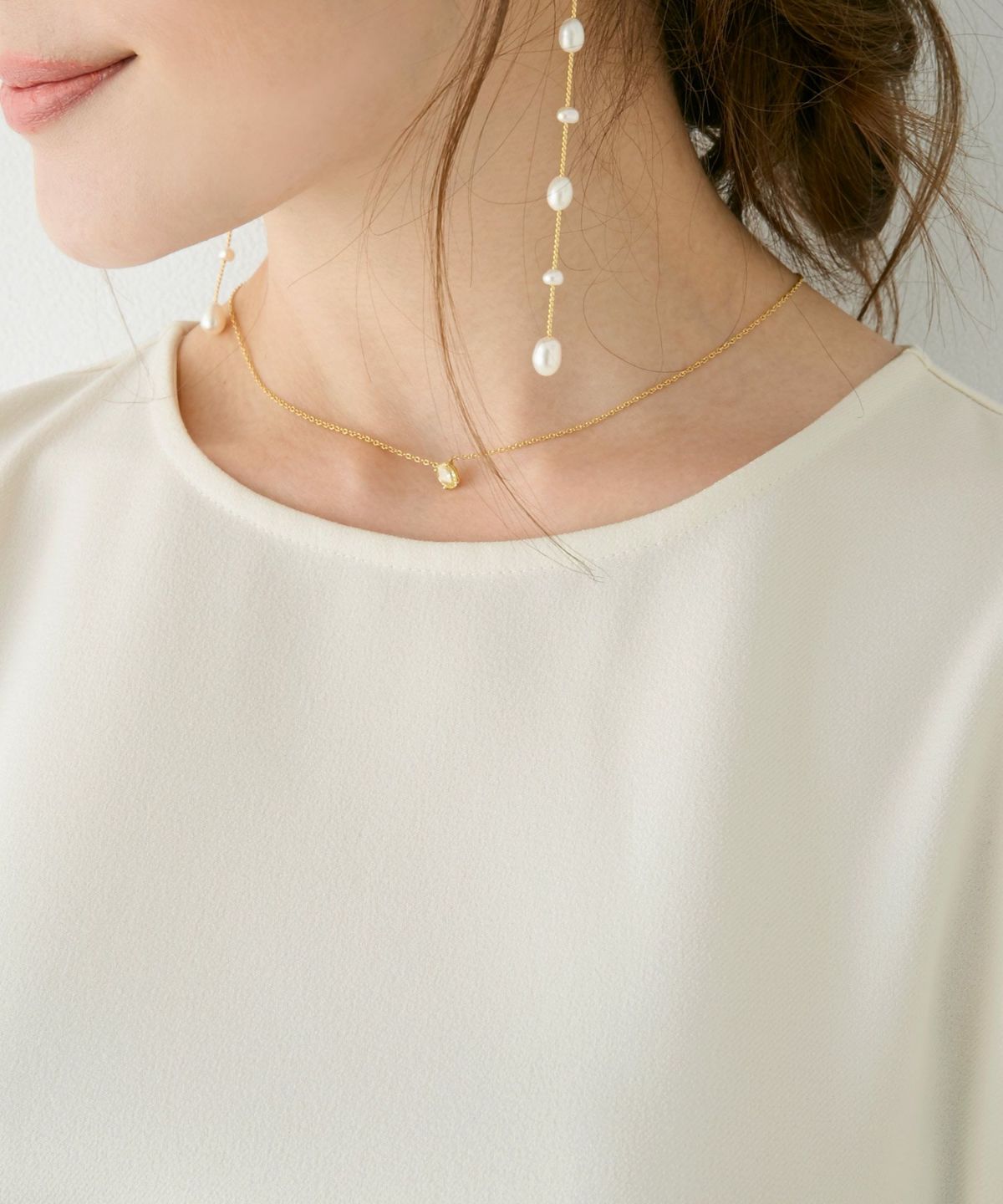 新色追加日本製手洗い可トップスレディース長袖オフィスかわいいきれいめおしゃれ春白黒アンチピリングジョイントスペース