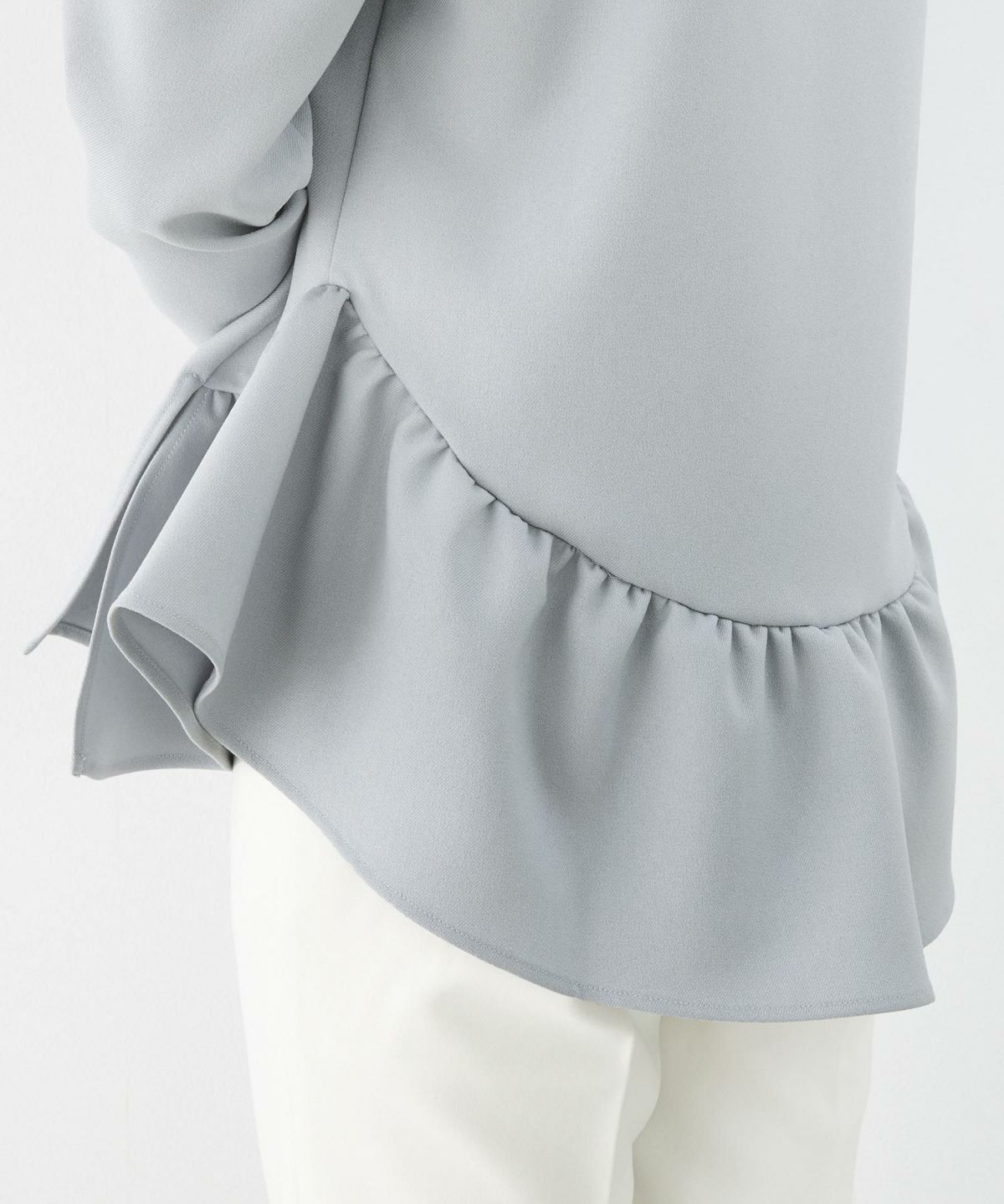 新色追加日本製手洗い可トップスレディース長袖オフィスかわいいきれいめおしゃれ春白黒アンチピリングジョイントスペース