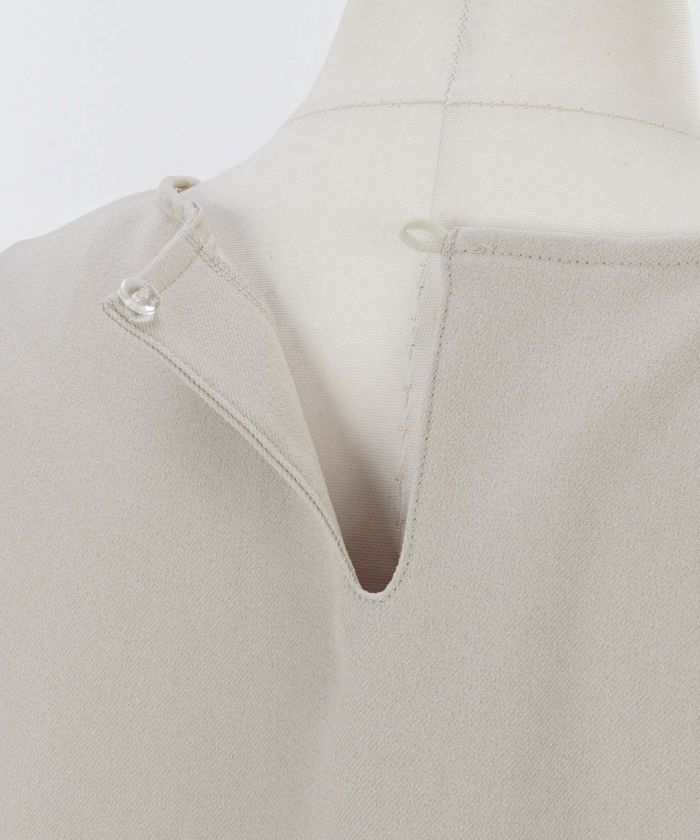 新色追加日本製手洗い可トップスレディース長袖オフィスかわいいきれいめおしゃれ春白黒アンチピリングジョイントスペース