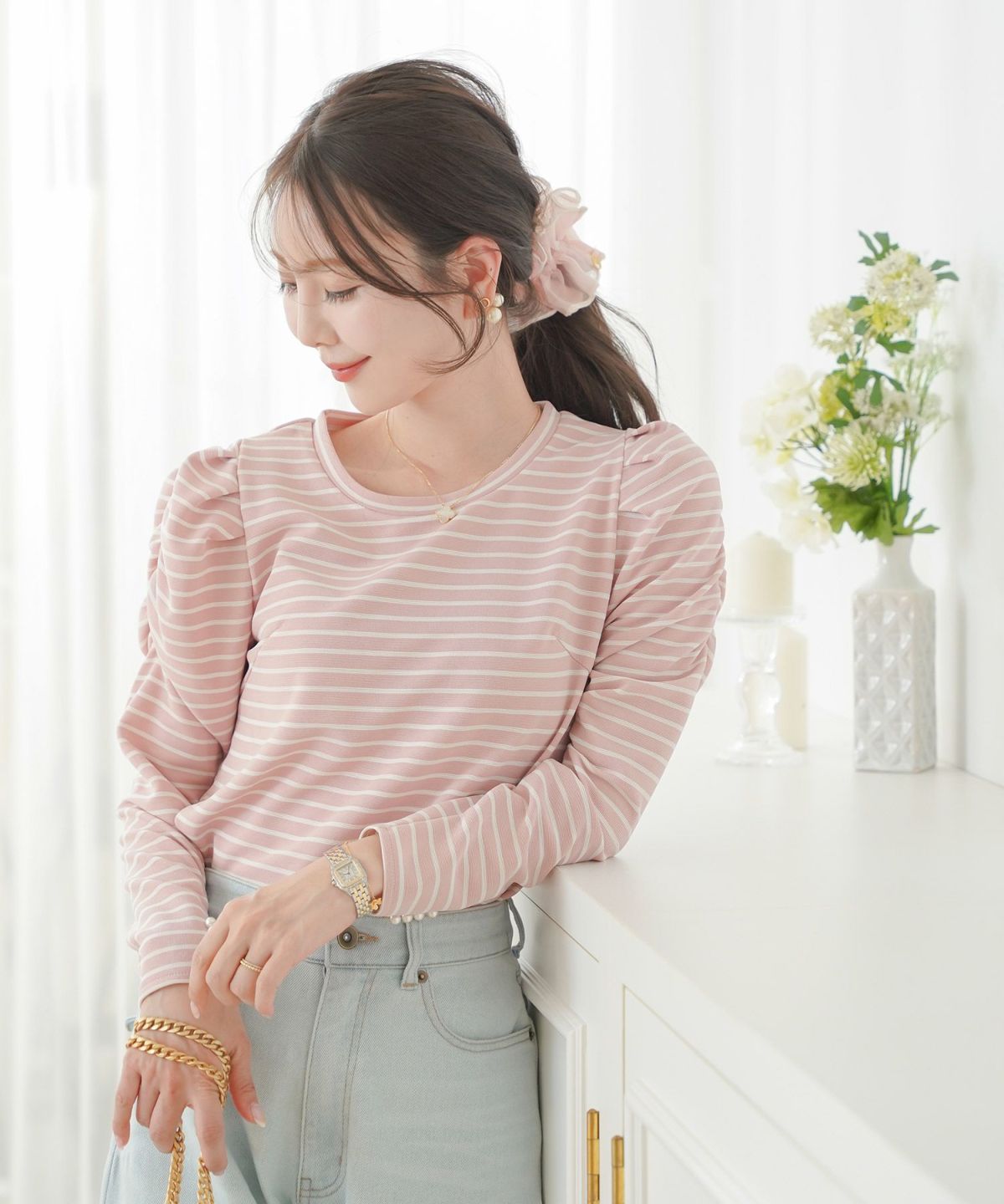 ヘアアクセサリー/ビッグシュシュ/オーガンジー/メロー/ヘアアレンジ/ヘアゴム/トレンド/可愛い/チャーム付き/プレゼント/ギフト/韓国/上品/大人/フェミニン/デート/ピンク/サックス/アイボリー/オフホワイト/クリーム/ストロベリーミルク/グレイッシュブルー