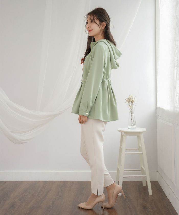 レディース/アウター/ジャケット/ライトアウター/マウンテンパーカー/マウパー/羽織り/フーディー/フード/パール/体型カバー/フレア/ショート丈/ポケット/ドロスト/サイズ調整/ミント/ネイビー/アイボリー/ベージュ/新色/フェミニン/大人可愛い