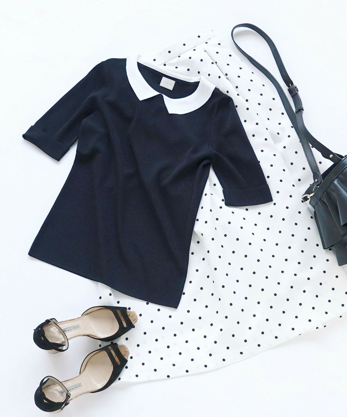 レディース/ニット/5分袖/白襟/プルオーバー/襟付き/ゴム地/半袖/手洗い可/S/M/L/伸縮性/ネイビー/ブラック/きれいめ/フォーマル/きちんと感/上品/エレガント/