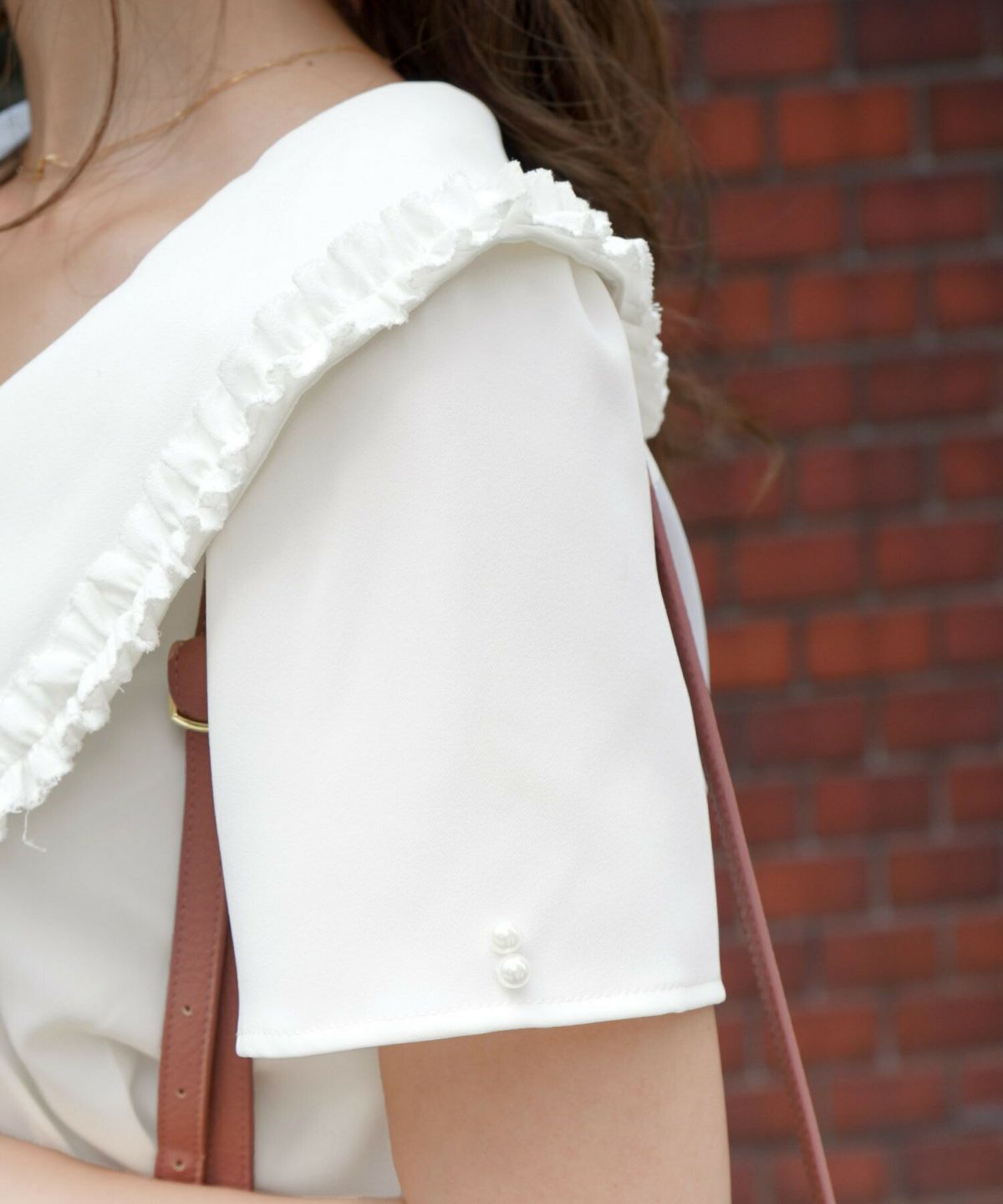 レディース/トップス/ブラウス/襟/衿/白襟/白衿/フリル衿/フリル襟/ピコカット/カットピコ/パール/ストレッチ/伸縮性/シンプル/ウエストタック/体型カバー/ネイビー/ホワイト/半袖/夏/秋口/ビッグカラー/フリルカラー