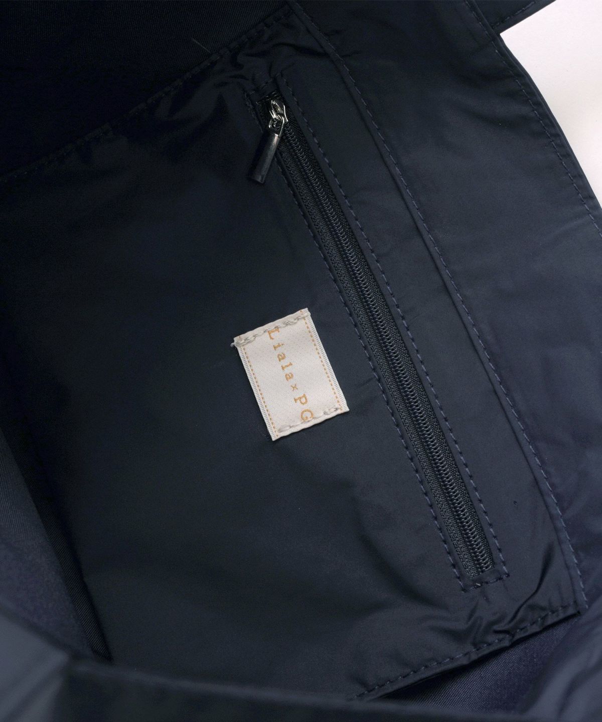 レディース/サブバック/A4/パール/スカラップ/上品/フォーマル/セレモニー/グッズ