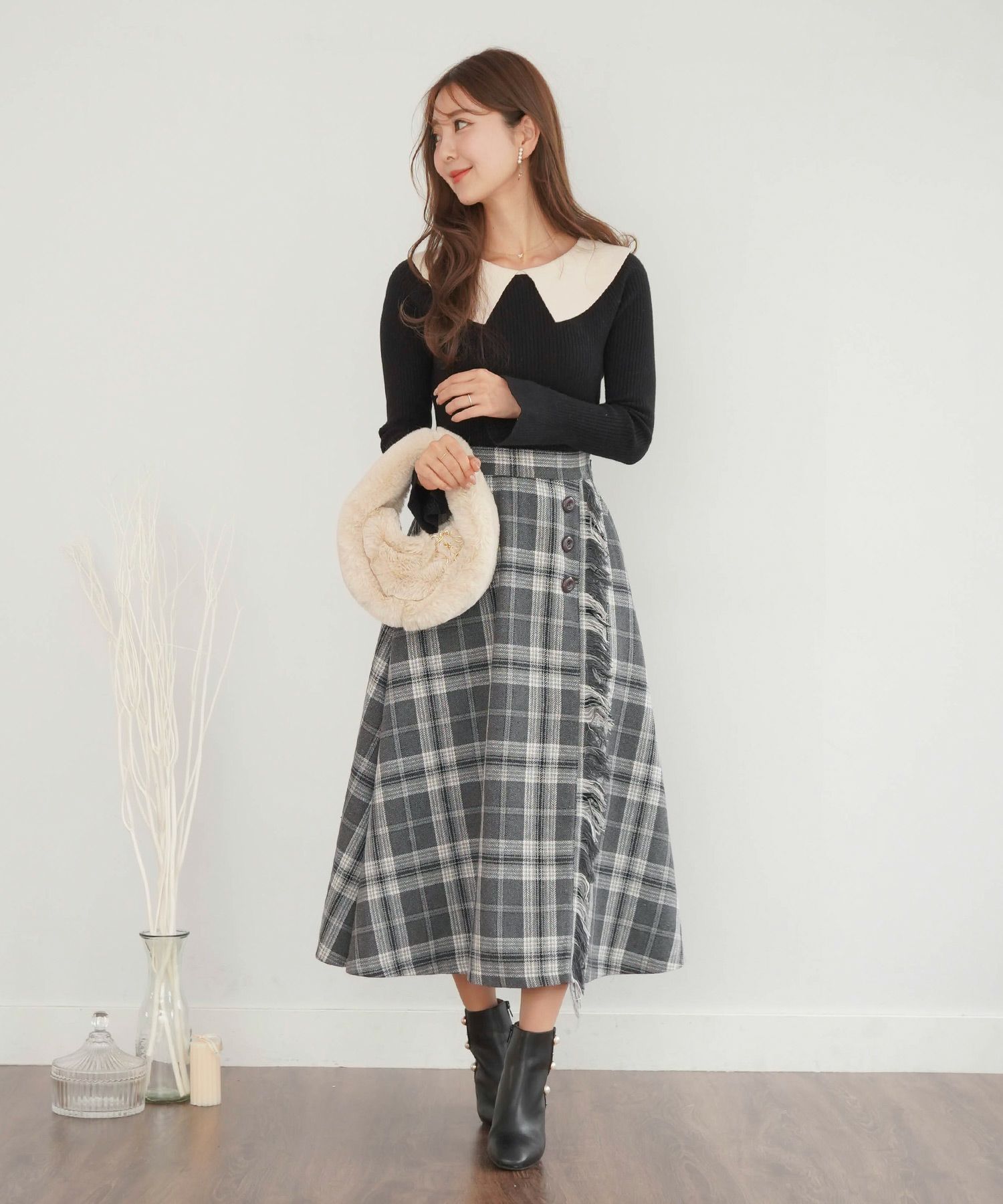 レディース/スカート/フレアスカート/チェック/タータンチェック/フリンジ/ラップ風スカート/ボタン/秋/冬/膝下丈/ボルドー/チャコール