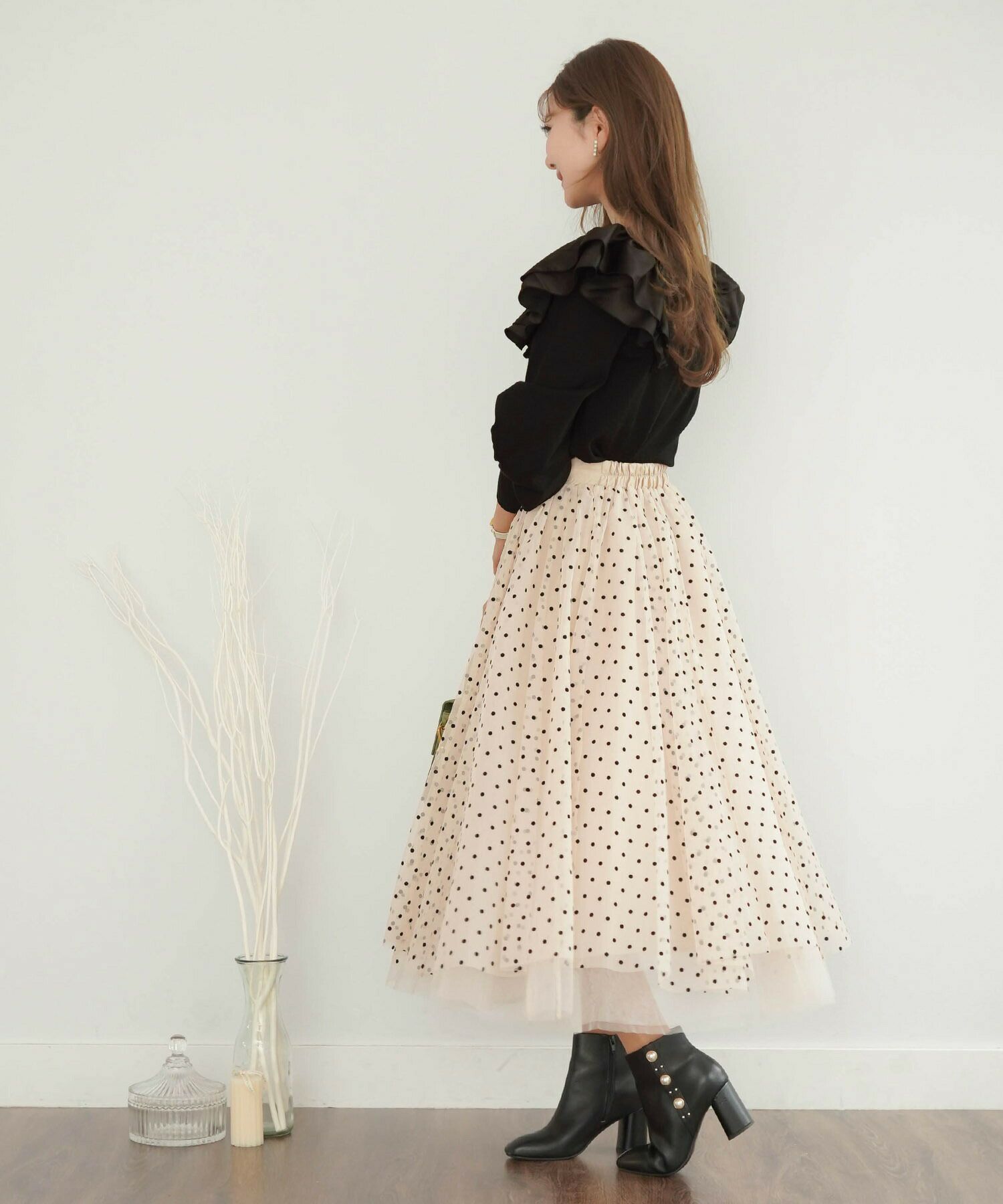 レディース/トップス/ニット/プルオーバー/ショルダーフリル/異素材/肩フリル/長袖/アイボリー/ピンク/ブラック