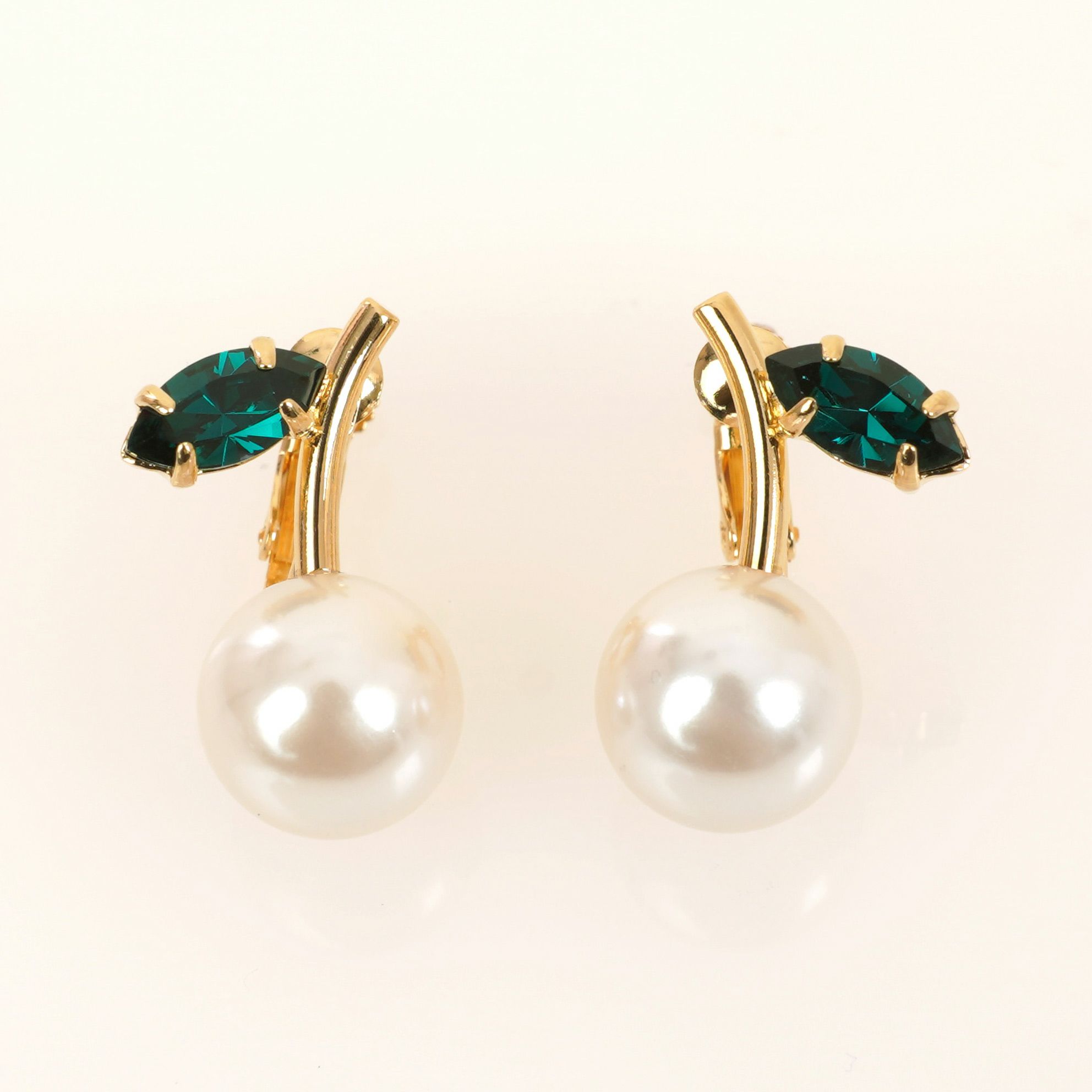ポム ポム ピアス イヤリング Pomme Pomme Pierce Earring