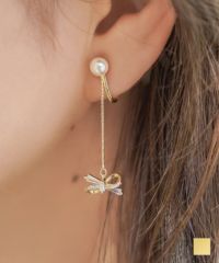 ピアス＆イヤリングリボンスイングlerevevaniller