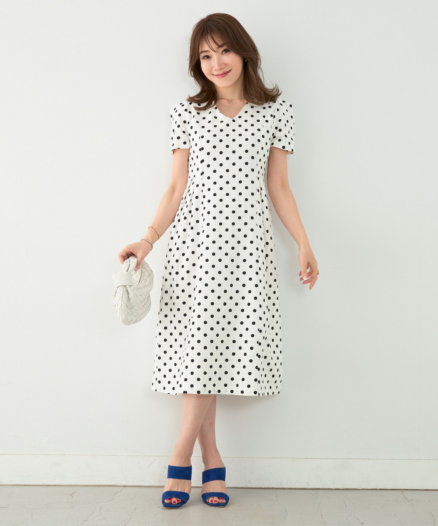 水玉/Vネック/麻/リネン混/レーヨン/ミモレ丈/ミディ丈/春/夏/秋口/S/M