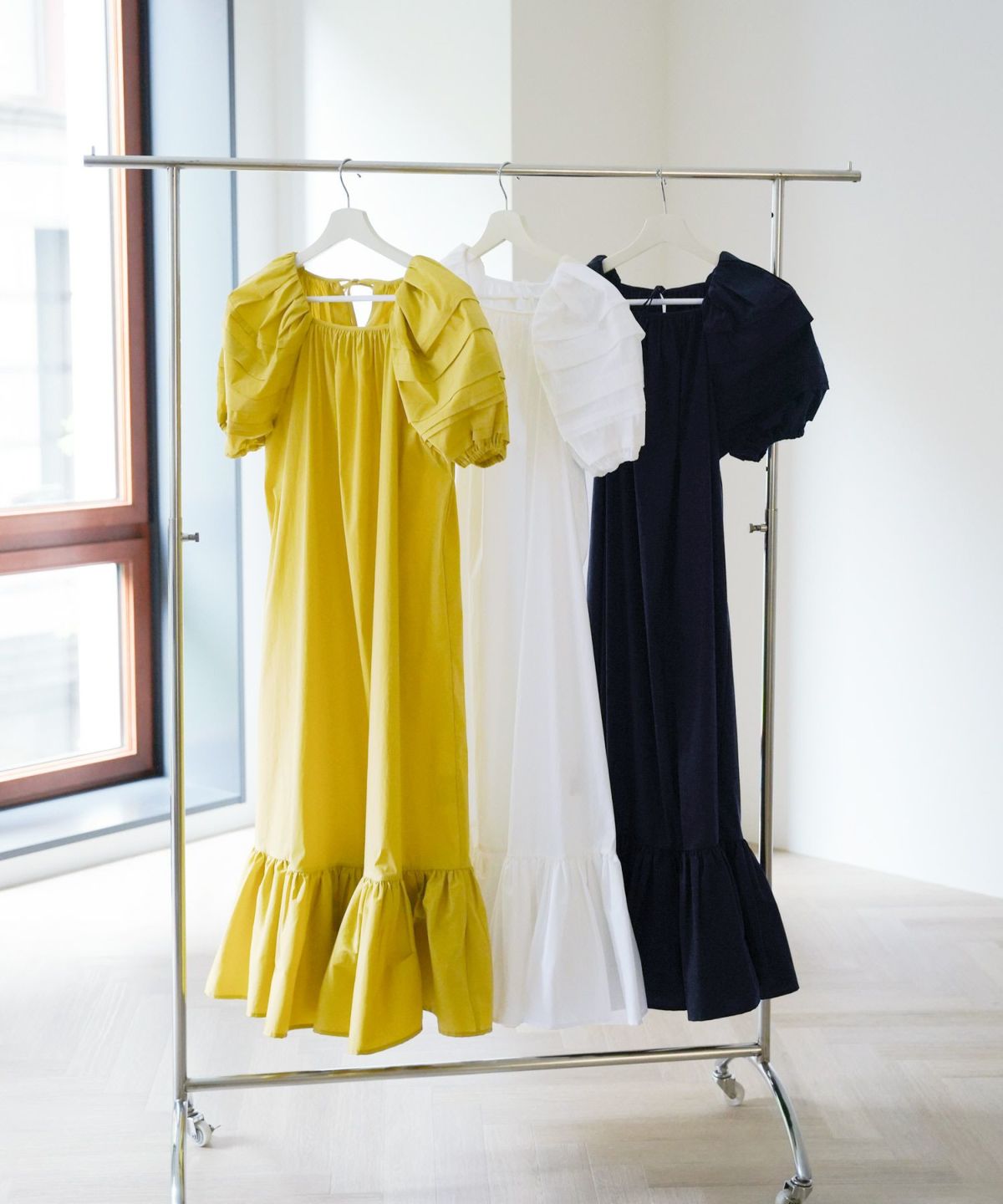 手洗い可/ロングドレス/ワンピ/パフ袖/マキシ丈