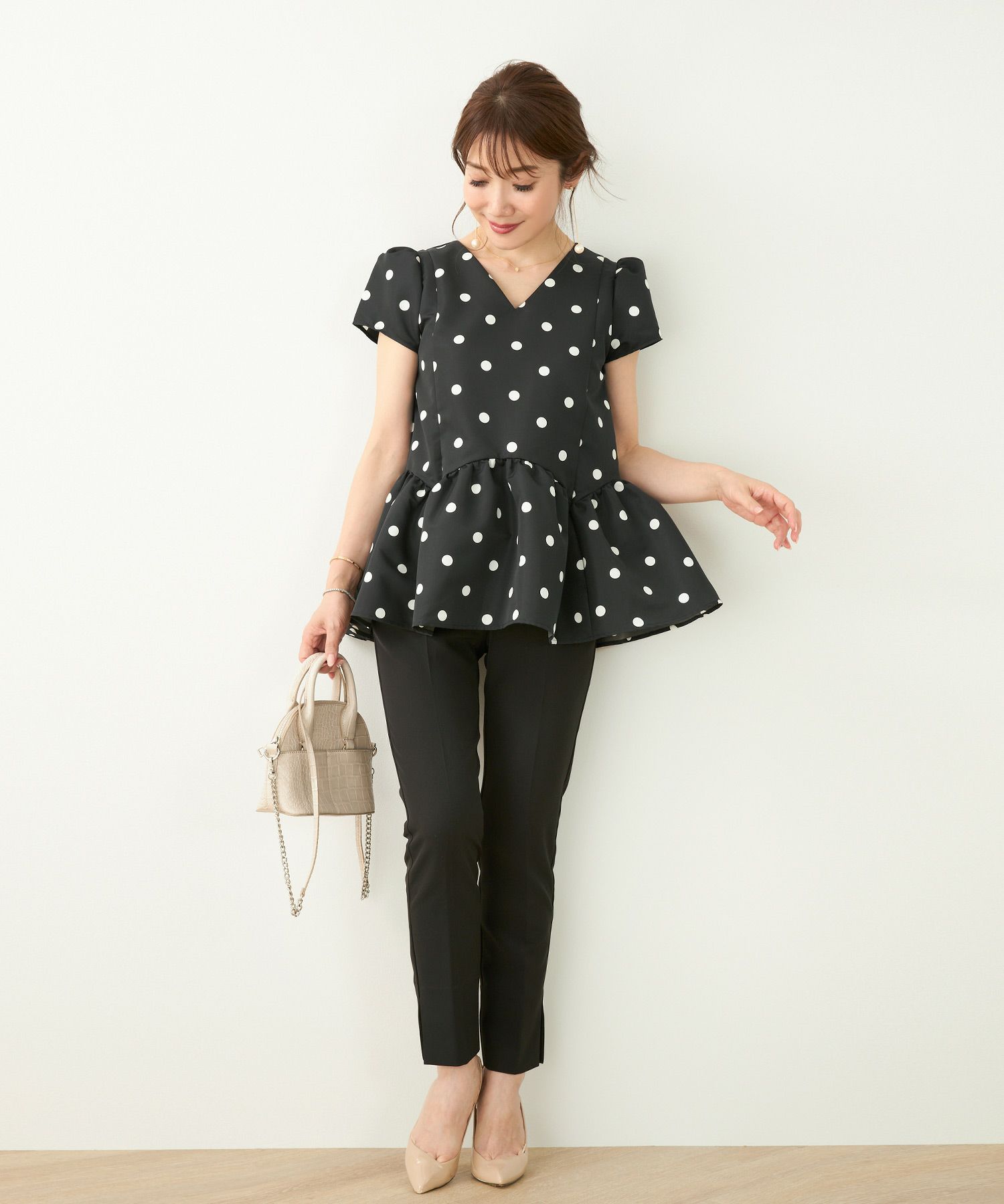 新色追加手洗い可日本製半袖プチ袖袖山ギャザーペプラム無地ドットフレア光沢感春夏秋口