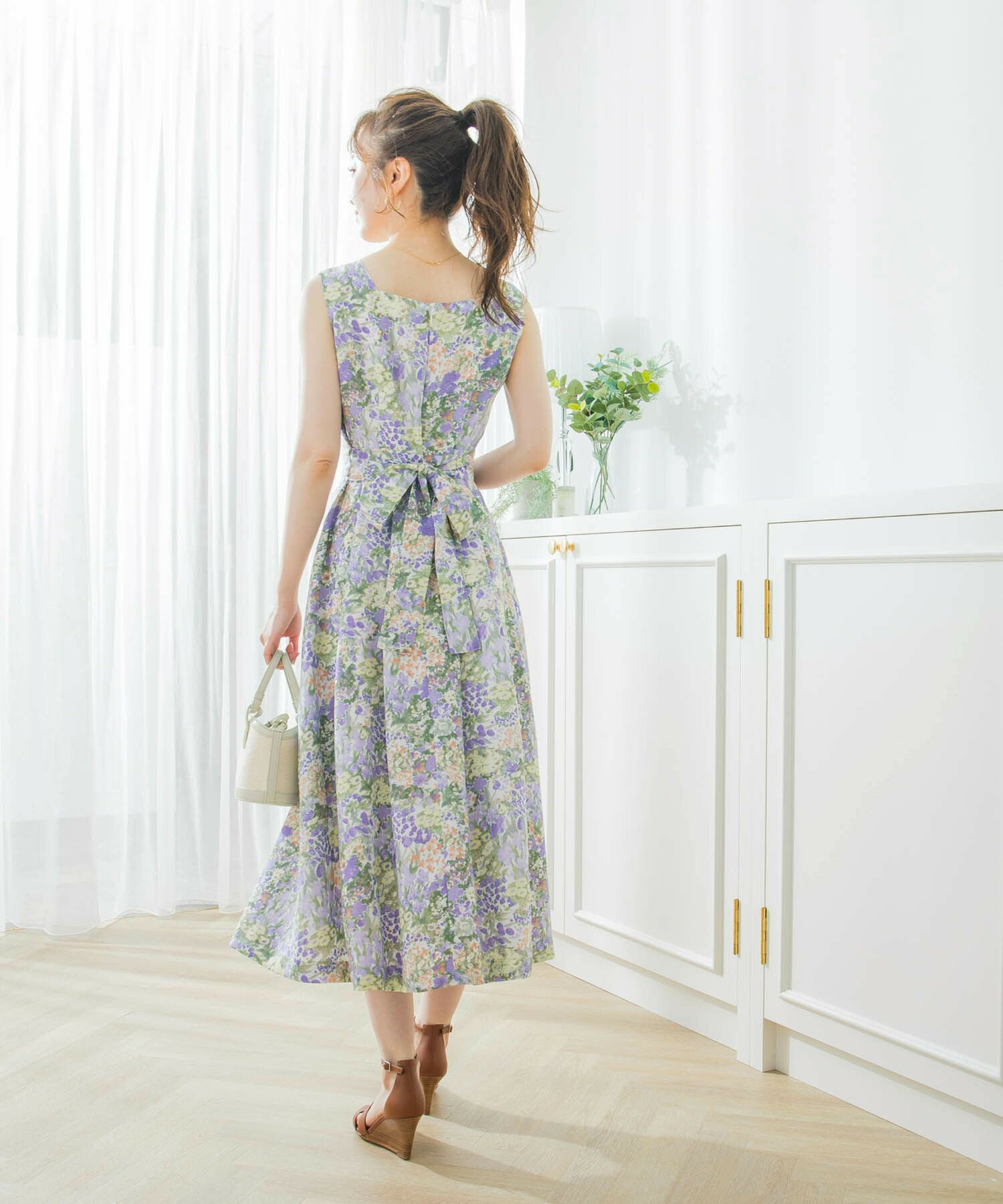 水彩花柄 ワンピース 千葉由佳 And Cherim 全2色 Anc311 0221 1