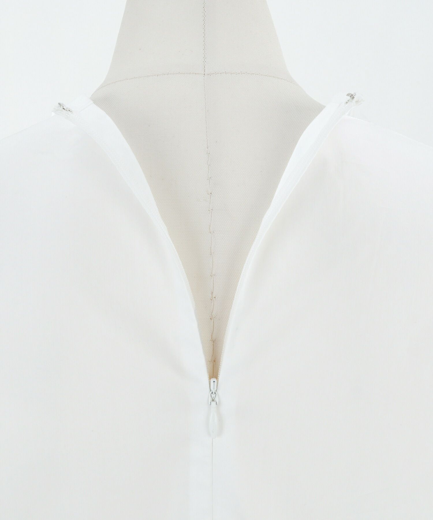 手洗い可/6分袖/ベーシック/背ファスナー/パフスリーブ/春/夏/秋