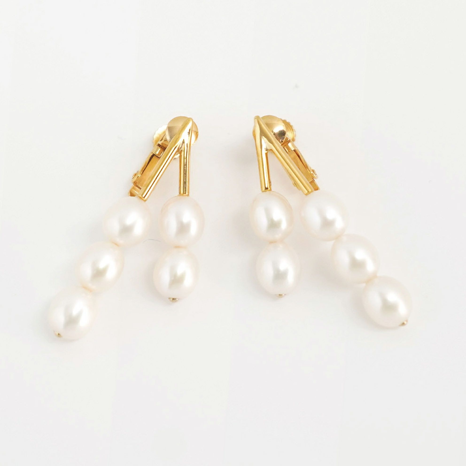 パール V ピアス イヤリング Pearl V Pierce Earring