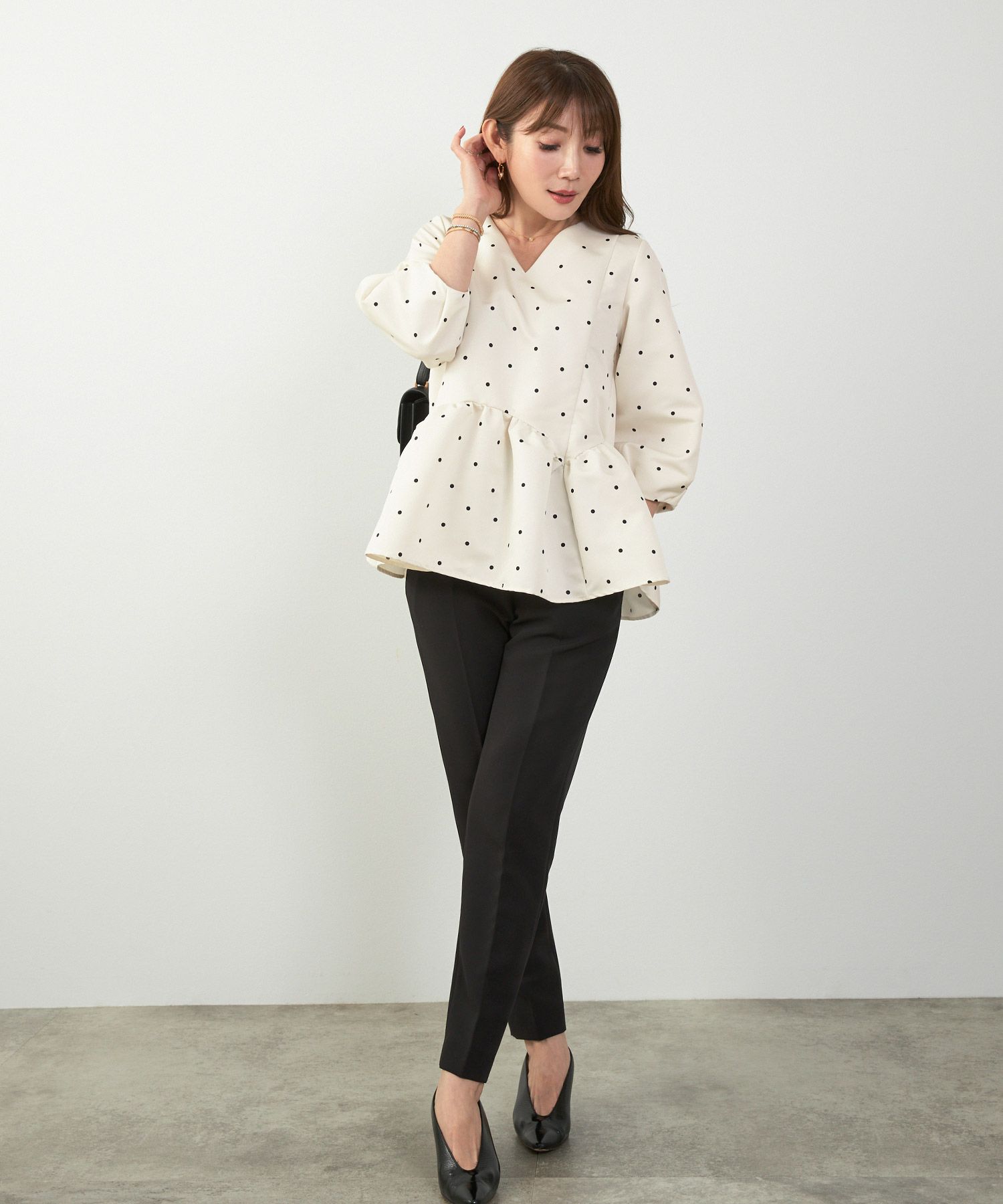手洗い可新色追加日本製ペプラム無地ドット柄フレアタック春秋大人カジュアルきれいめジョイントスペース