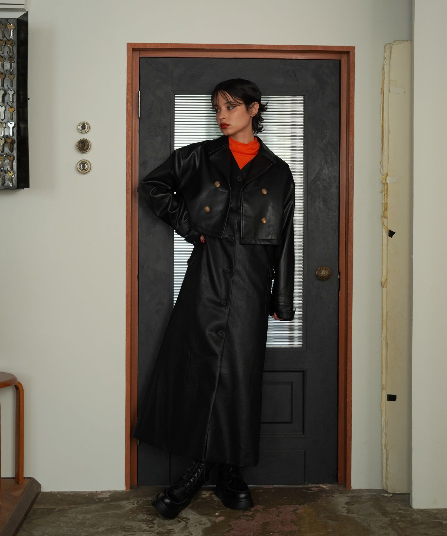 アウター/トレンチコート/レザー/ロングコート/秋冬/ブラウン/ブラック