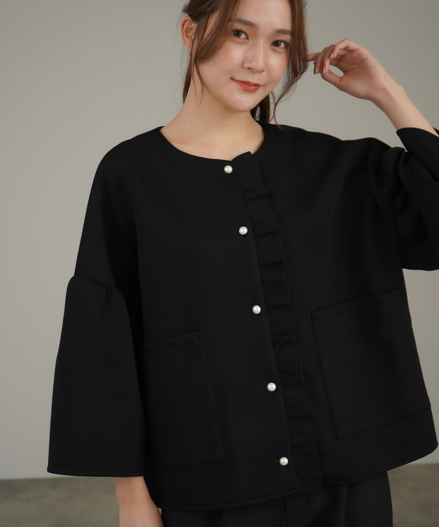 ライトアウター/長袖/羽織り/コート/ポケット/パールボタン/ホワイト/ネイビー/ベージュ/ブラック