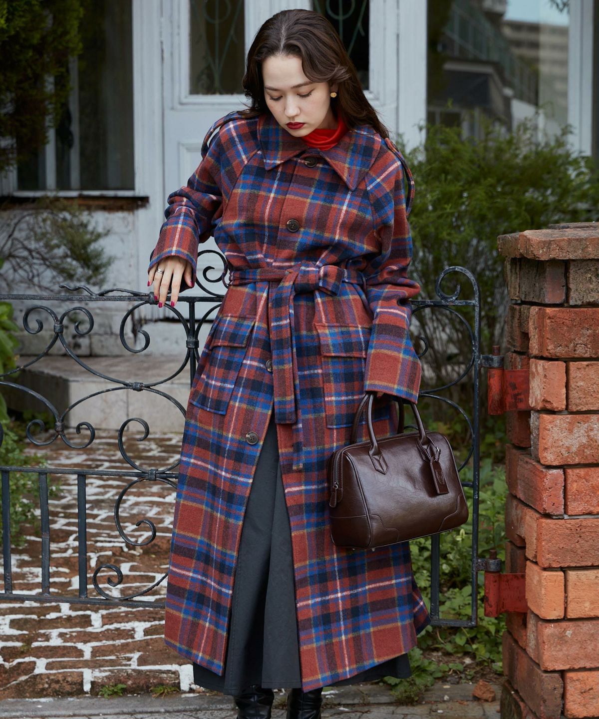 ユニセックスチェック柄コート | Ami | TINA：JOJUN | ソラリアプラザ