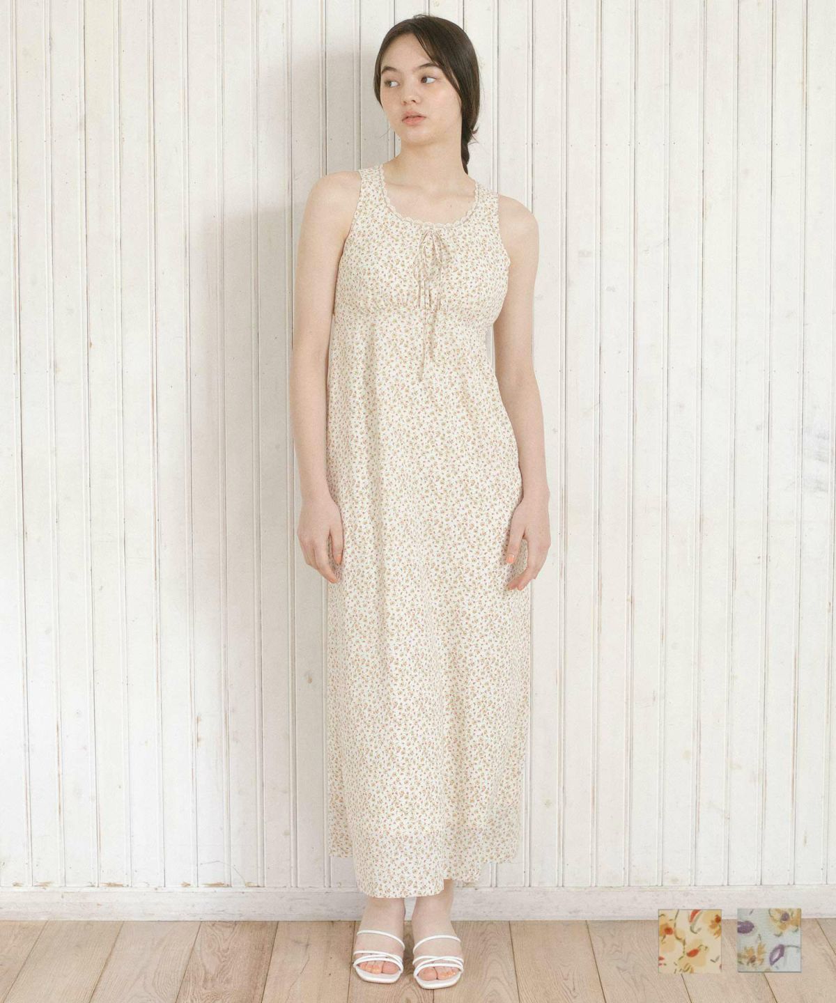ワンピース/小花柄/クリーム/サックス