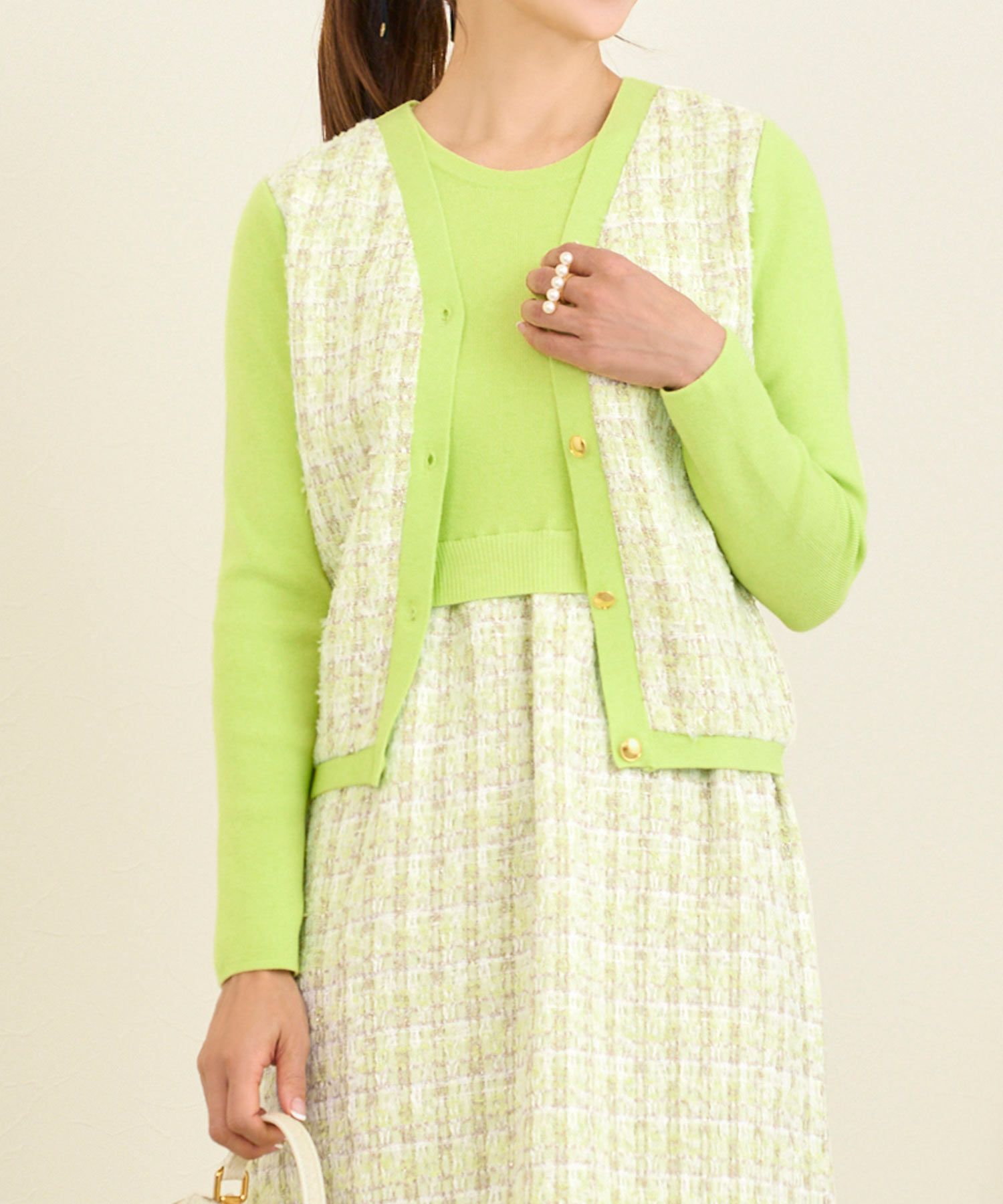 ニット/トップス/カーディガン/Vネック/ツイードコンビ/ドッキング/金ボタン/長袖/ピンク/ライムグリーン/ブラック/黒/S/M/秋/冬/春/可愛い/かわいい/華やか/大人/上品/