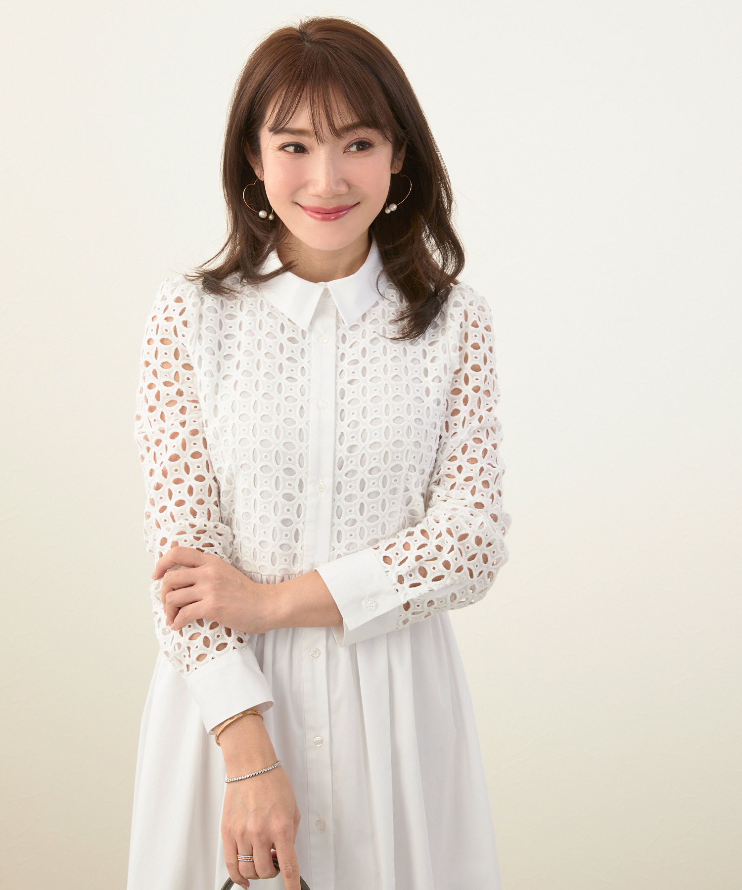 新色追加ワンピースレディースファッション洗えるおとな大人きれいめエレガント秋春かわいい白長袖