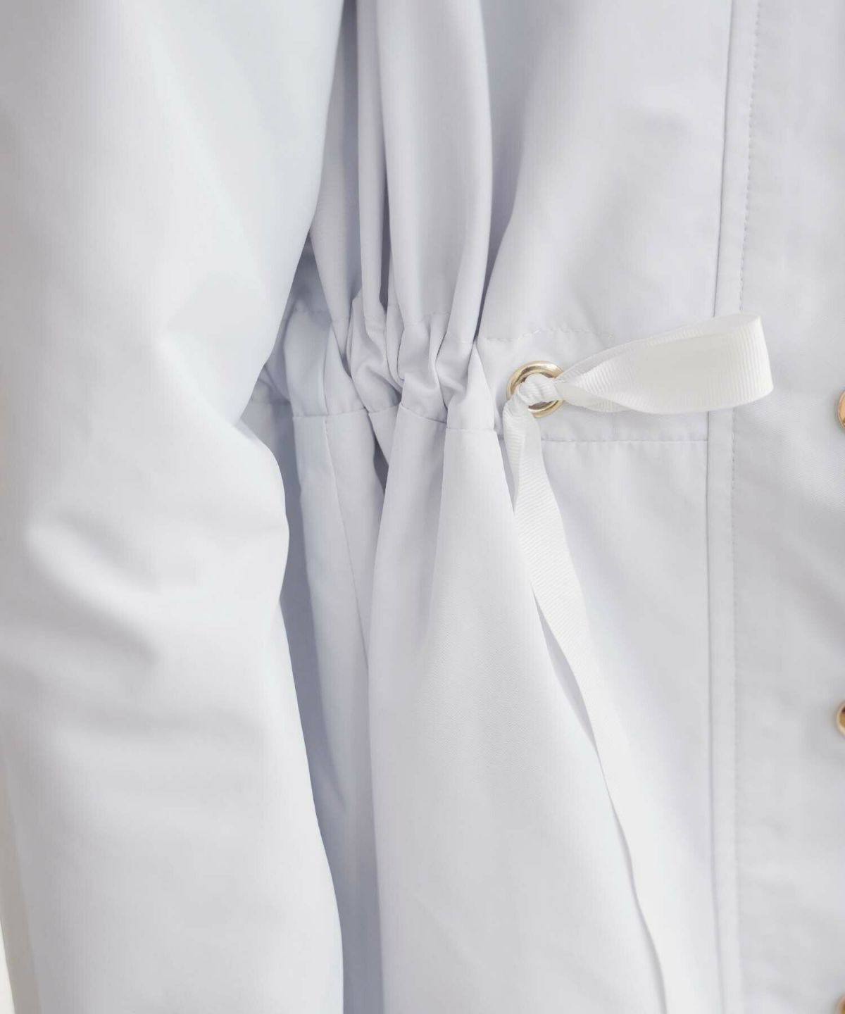 レディース/アウター/軽羽織/春コート/撥水/防水/雨具/ミドル丈/ロング丈/長袖/フード/ボタン/袖口ゴム/アイボリー/ネイビー/ブラック/上品/シンプル/レインコート/ゴールド/春/秋/雨の日/お出かけ/新色/バレンタイン/ピンク