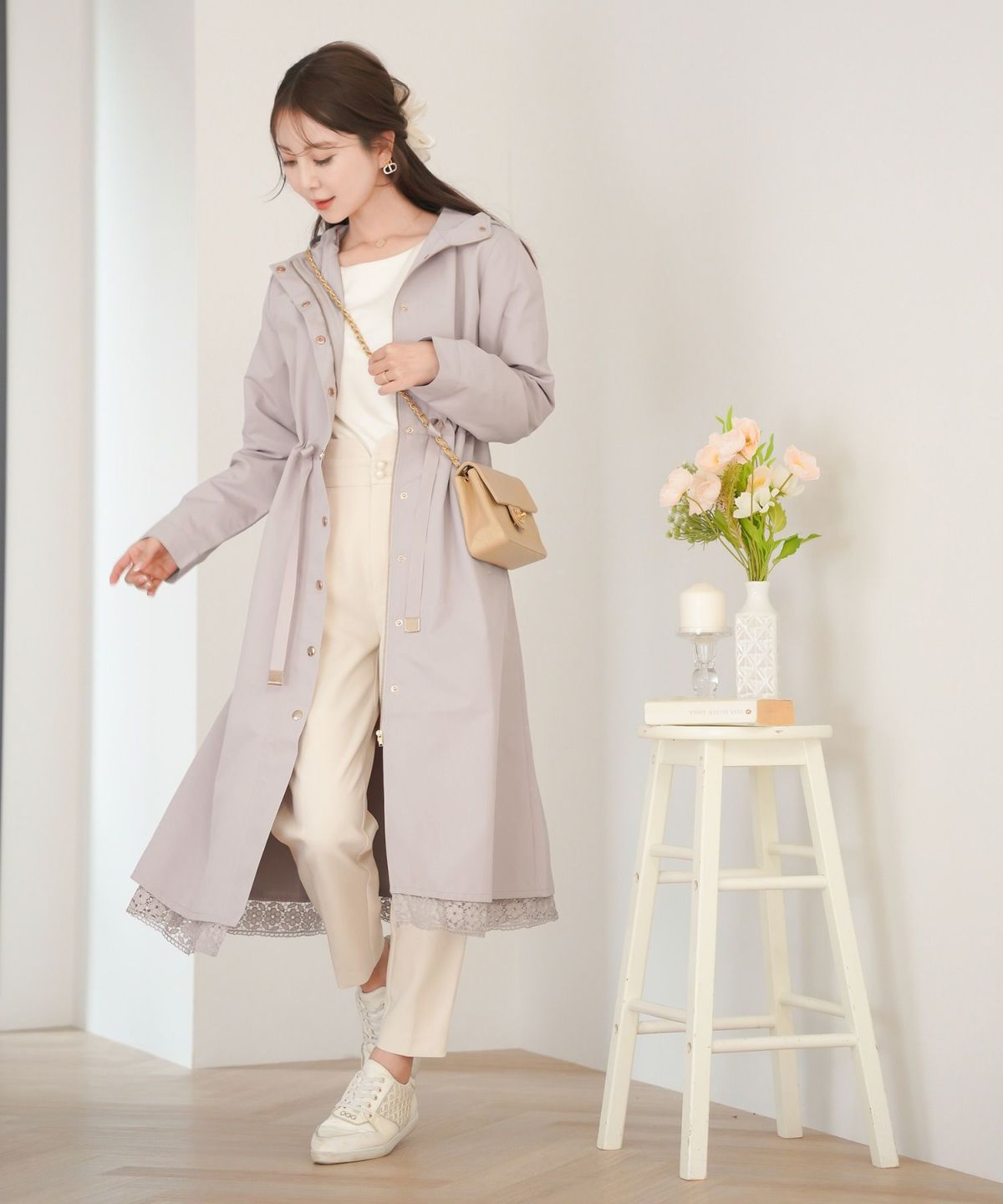 レディース/アウター/軽羽織/春コート/撥水/防水/雨具/ミドル丈/ロング丈/長袖/フード/ボタン/袖口ゴム/アイボリー/ネイビー/ブラック/上品/シンプル/レインコート/ゴールド/春/秋/雨の日/お出かけ/新色/バレンタイン/ピンク