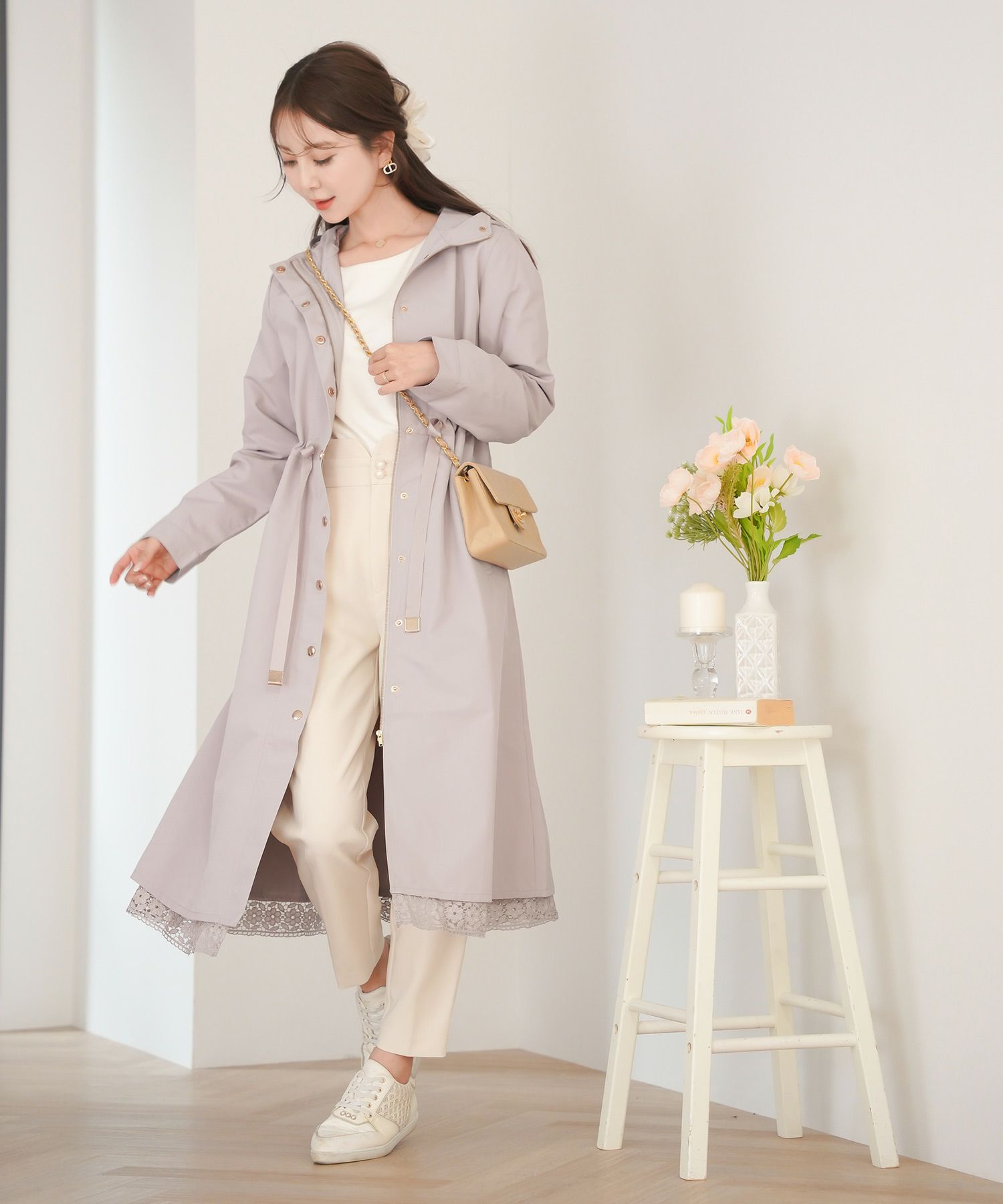 レディース/アウター/軽羽織/春コート/撥水/防水/雨具/ミドル丈/ロング丈/長袖/フード/ボタン/袖口ゴム/アイボリー/ネイビー/ブラック/上品/シンプル/レインコート/ゴールド/春/秋/雨の日/お出かけ/新色/バレンタイン/ピンク
