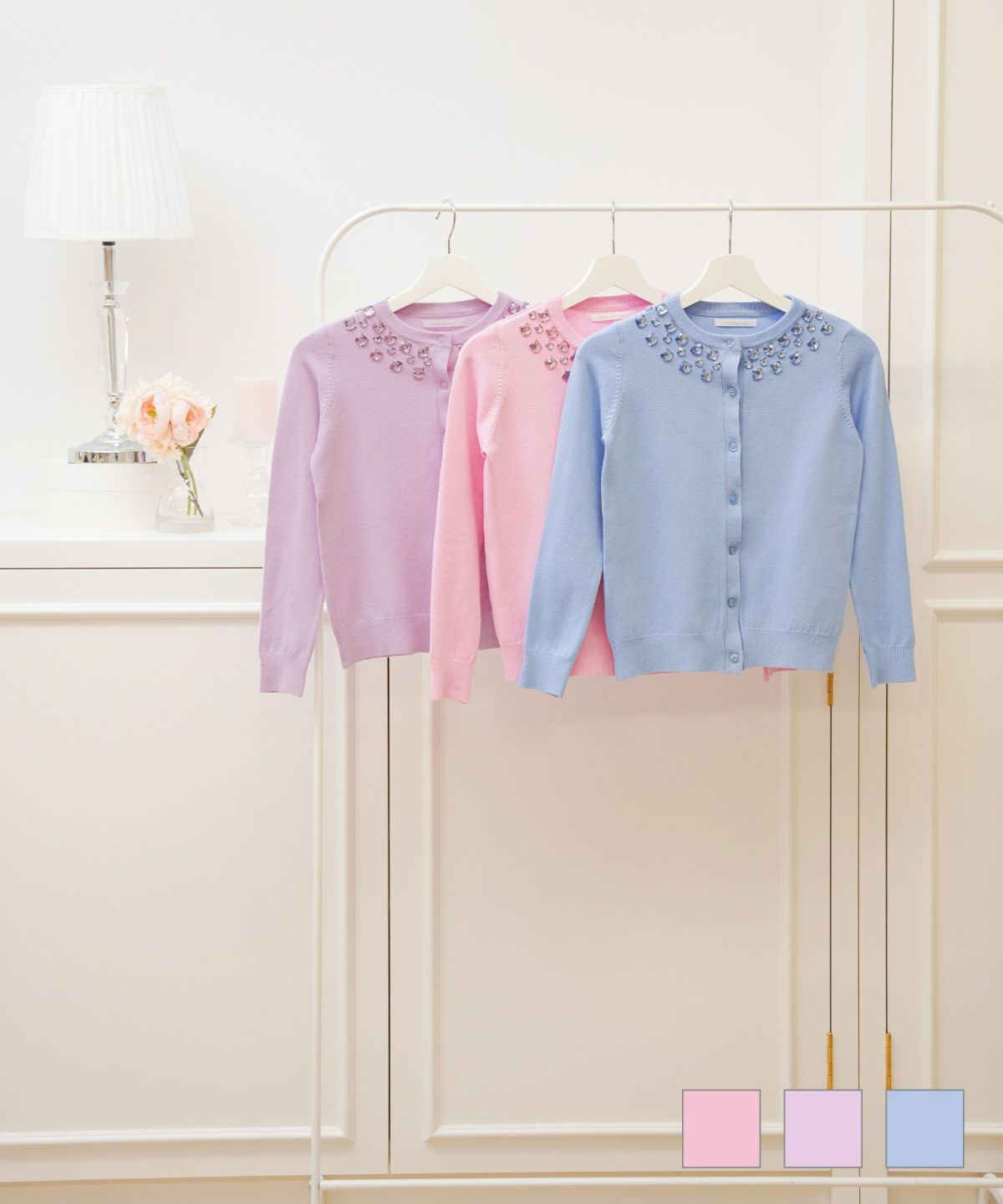 ビジューネック ニット カーディガン Prima Scherrer