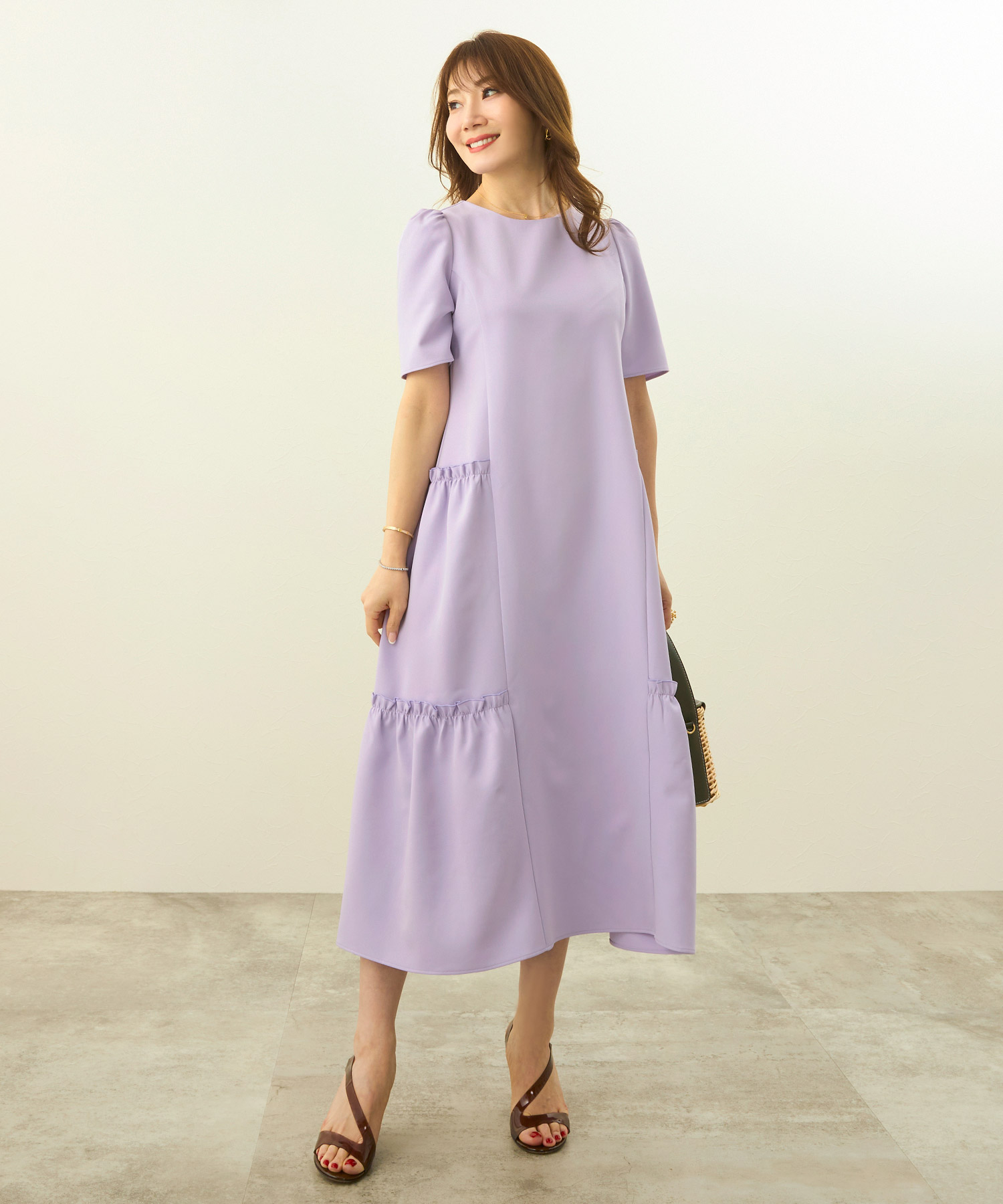 新色追加/newcolorきれいめ服40代30代半袖コーデおしゃれ夏人気黒ホワイト無地リゾート