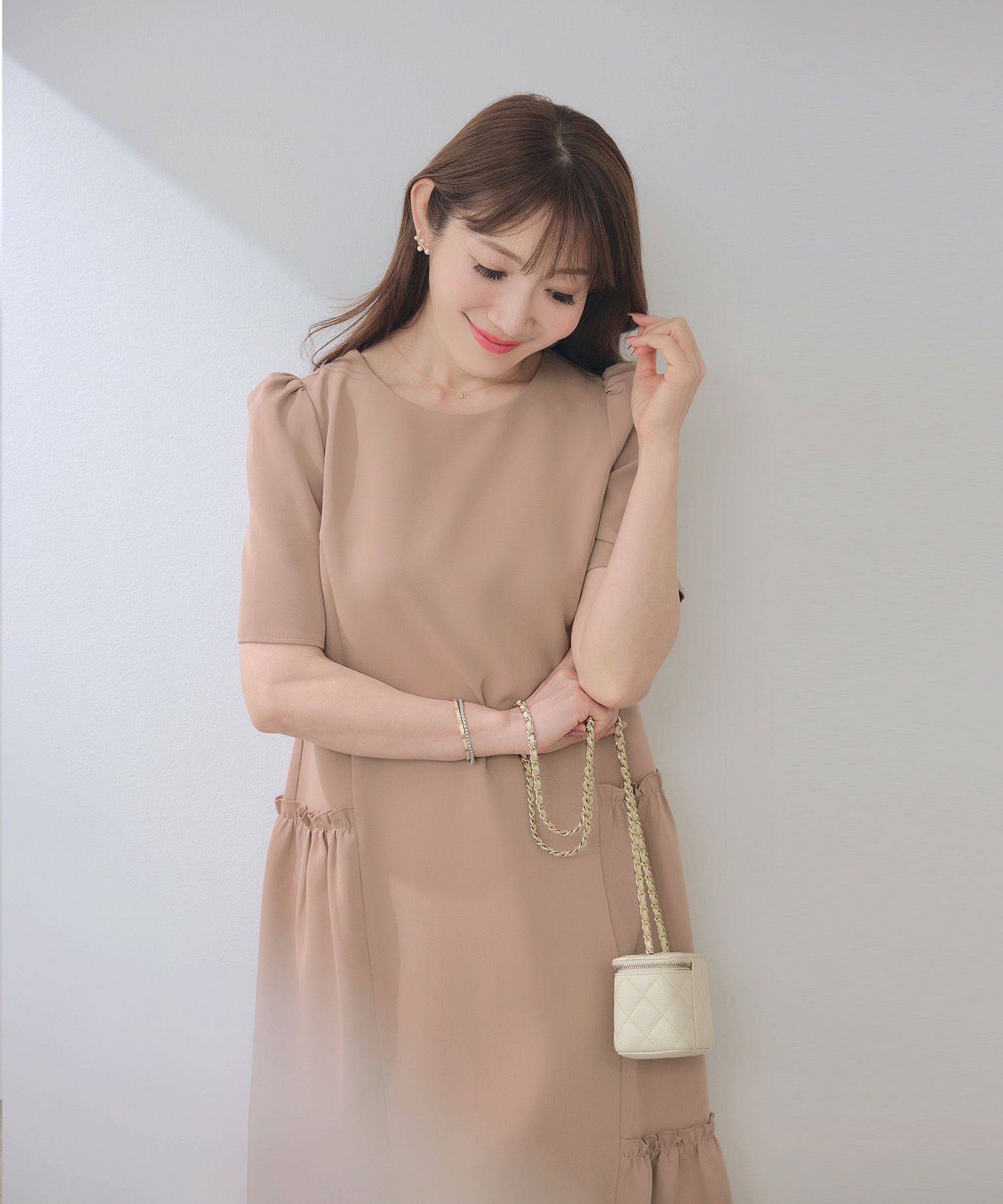 新色追加/newcolorきれいめ服40代30代半袖コーデおしゃれ夏人気黒ホワイト無地リゾート