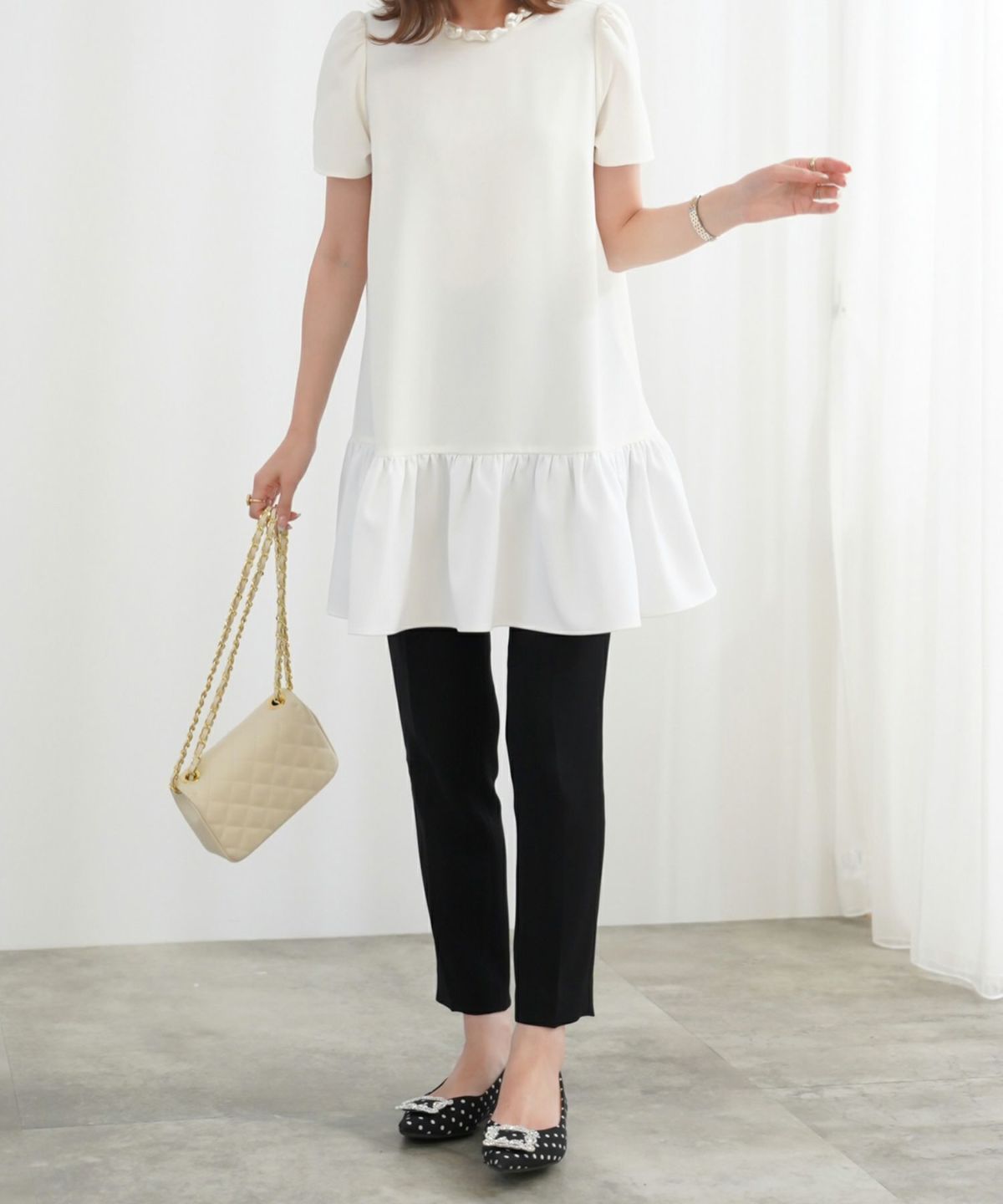 ブラウス/サテン/フリル/バック/リボン/ホワイト/ネイビー/M/