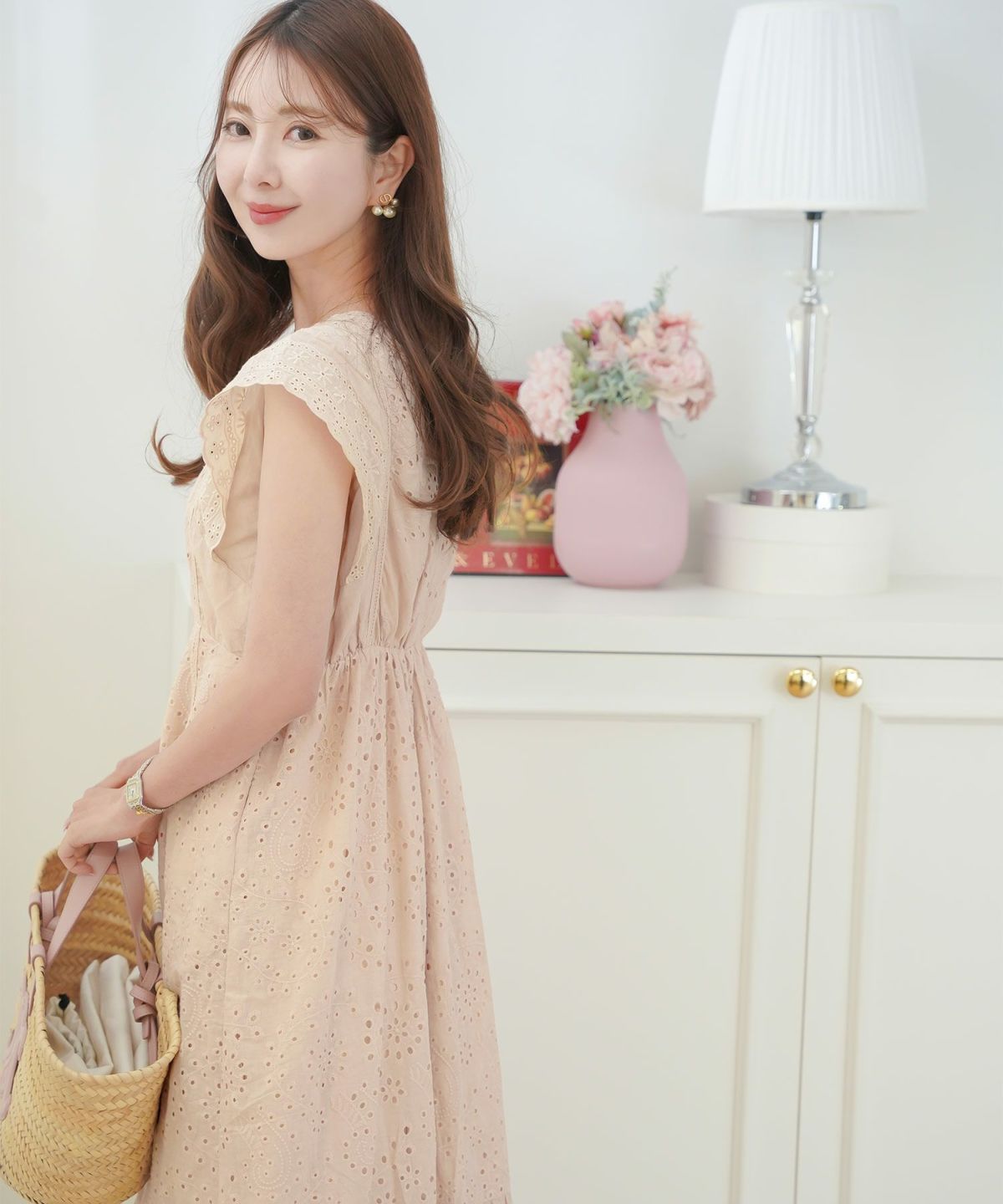 レディース/ワンピース/コットン/スカラップ/レース/梯子レース/ノースリーブ/夏/サマー/お出かけ/カジュアル/エレガント/フリル/バケーション/海/プール/ラベンダー/ホワイト/レモンクリーム/グレイッシュミント/ピンク/サックス/旅行/推し活