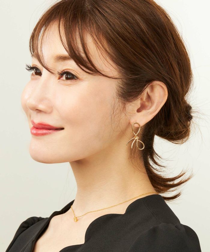 ツイスト リボン ピアス イヤリング Twist Ribbon Pierce Earring