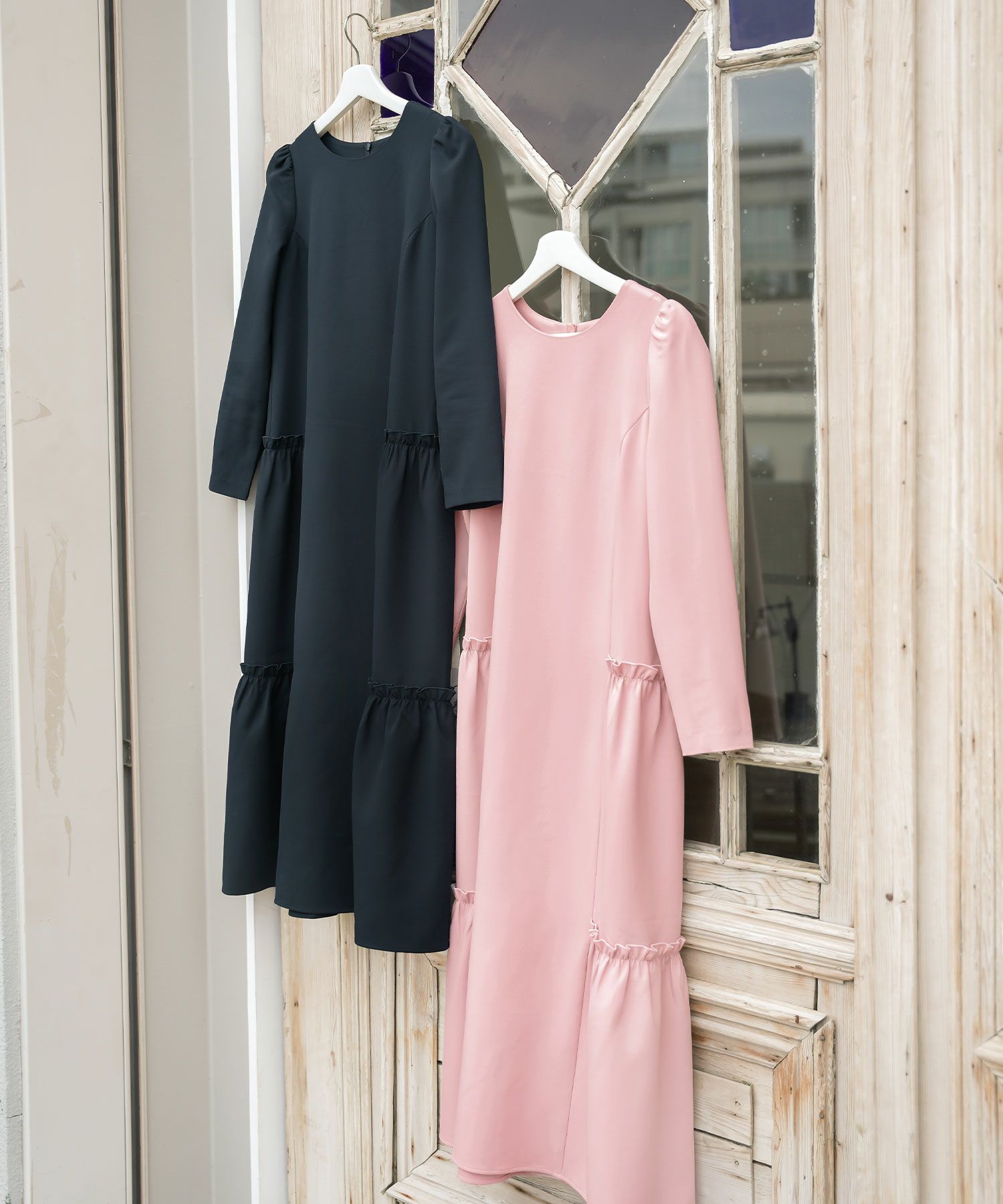 手洗い可/9分袖/肩ギャザー/フリル/ティアード/Iライン/ストレート/ロング/ワンピース/大人可愛い