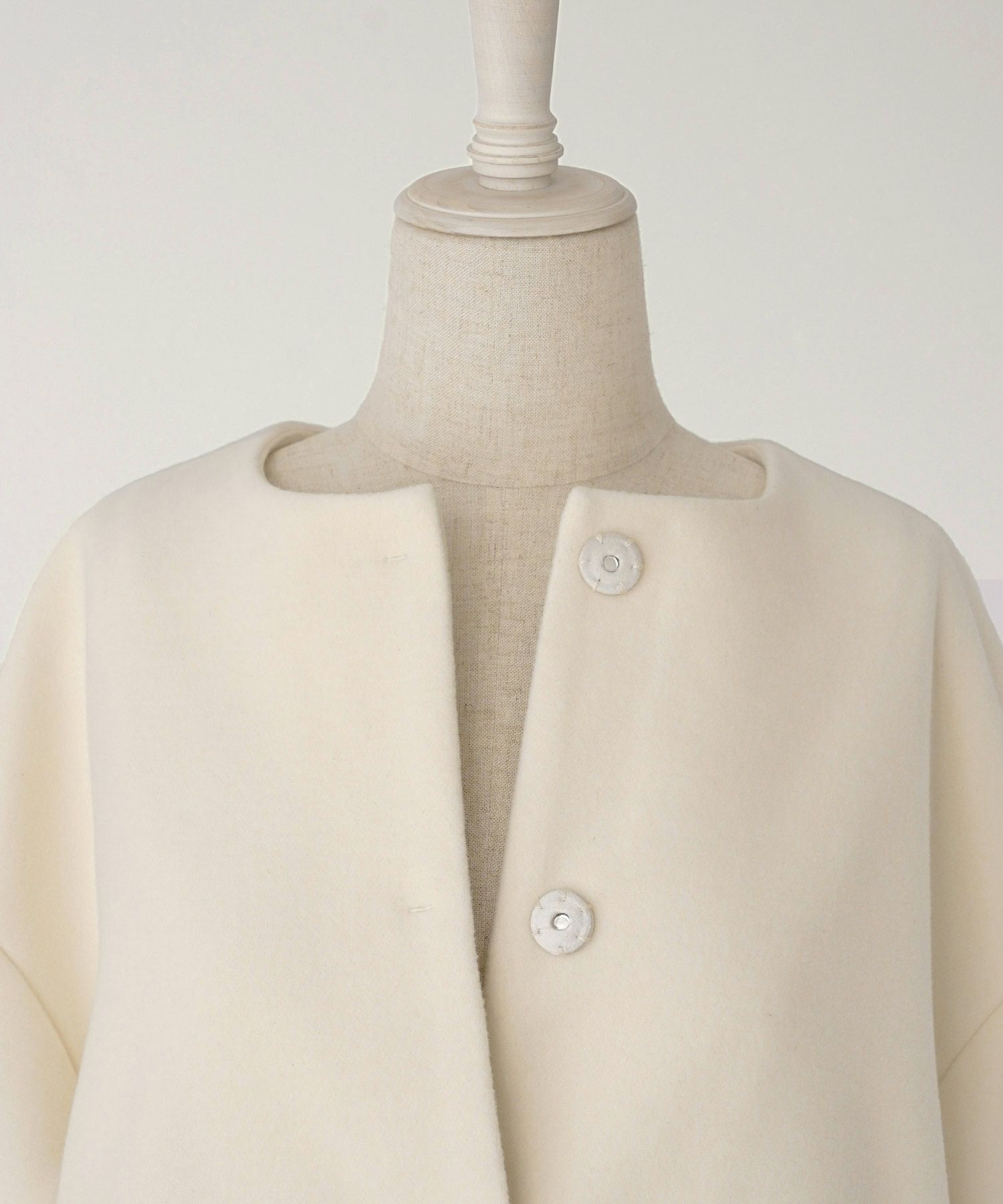 レディース/コート/アウター/エコファー/ファーコート/秋/冬/長袖/アイボリー/ブラック