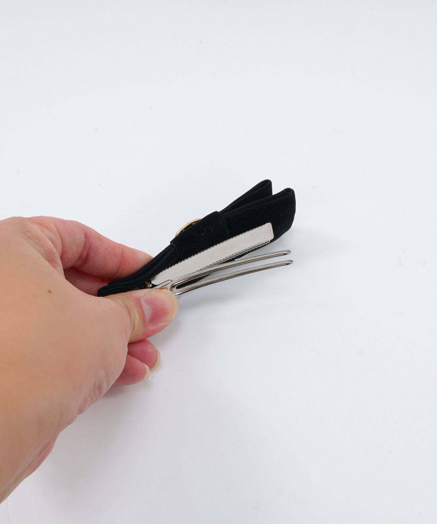 ベロアリボンビジューパール付きヘアクリップPrimaScherrer全1色｜psc975-0781【1】