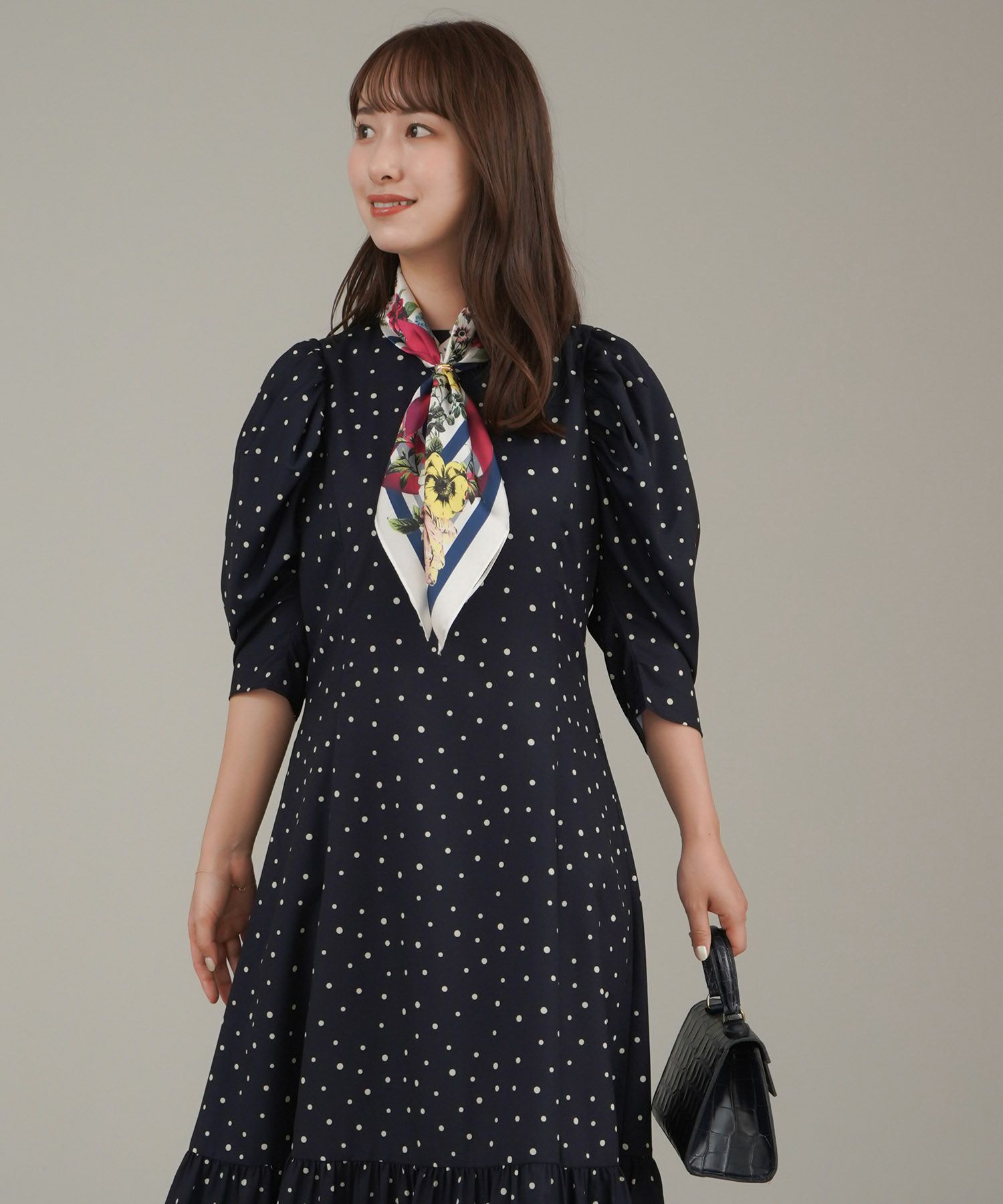 ワンピース/ドット/パワショル/フレアー/オフホワイト/ネイビー/ブラック/フリー/