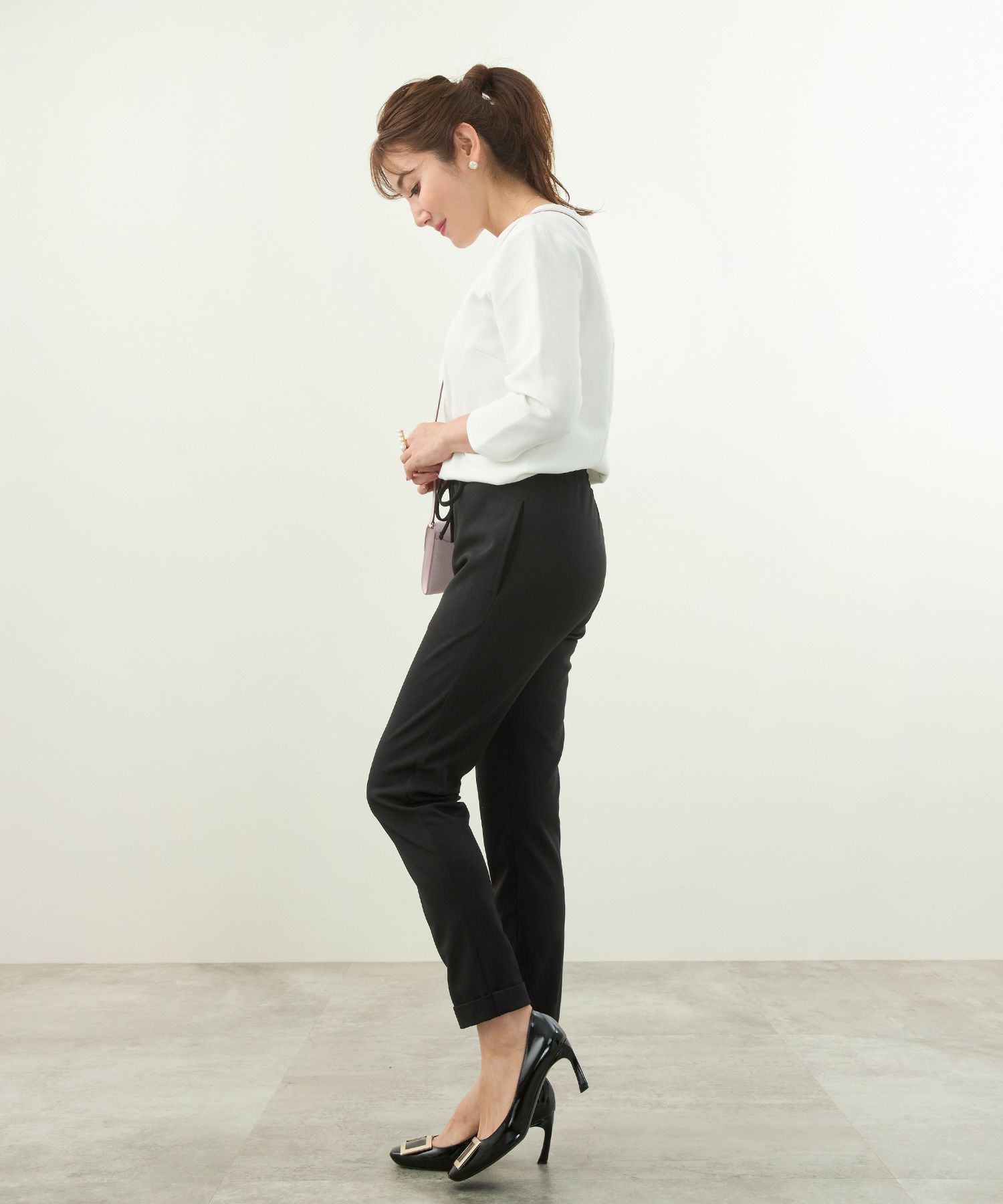 新色追加手洗い可ボトムスストレッチウエストゴムきれいめ大人かわいいオフィス黒ジョイントスペース