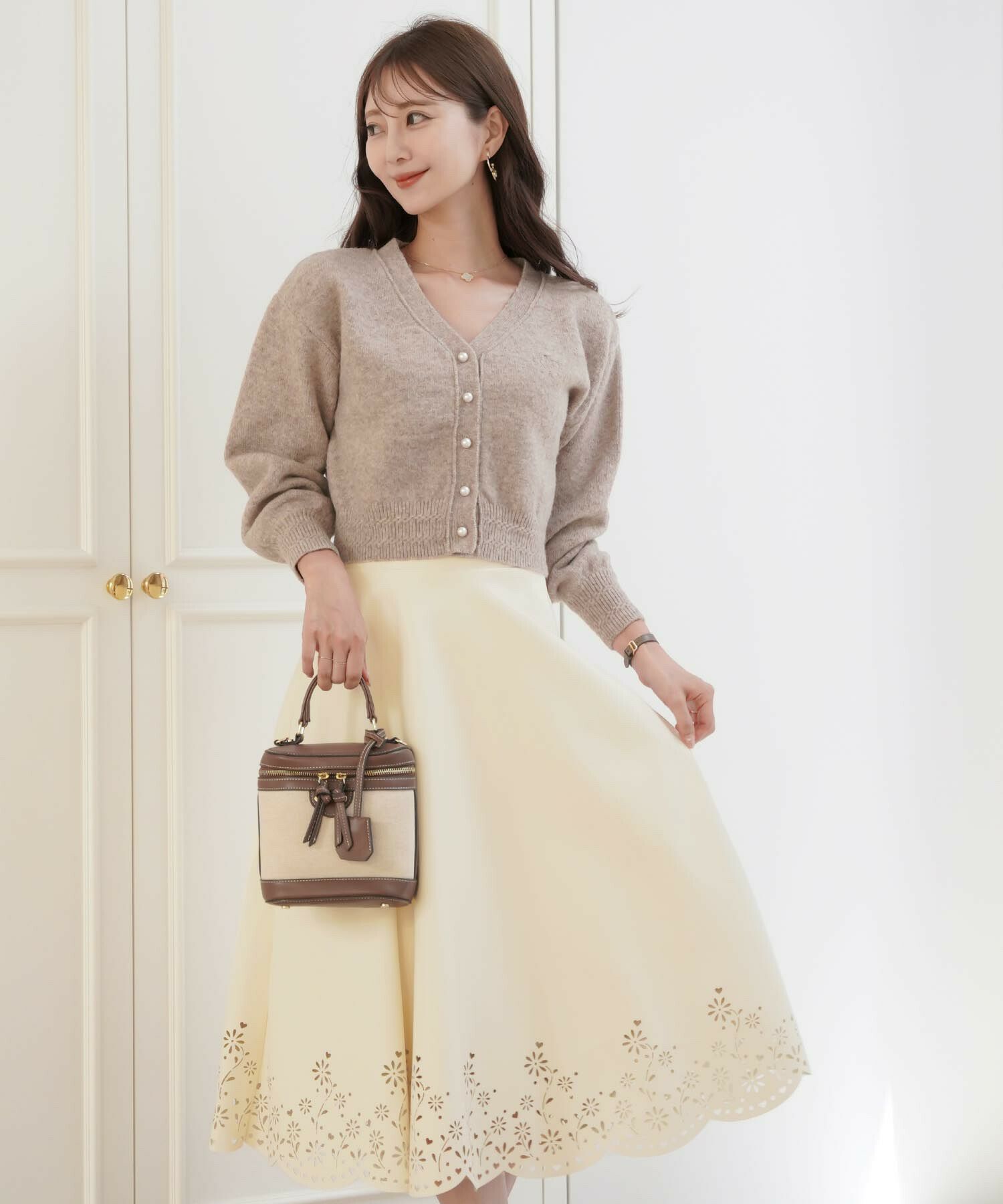 フラワー＆ハート パンチング レザー スカート le reve vaniller 全3色  