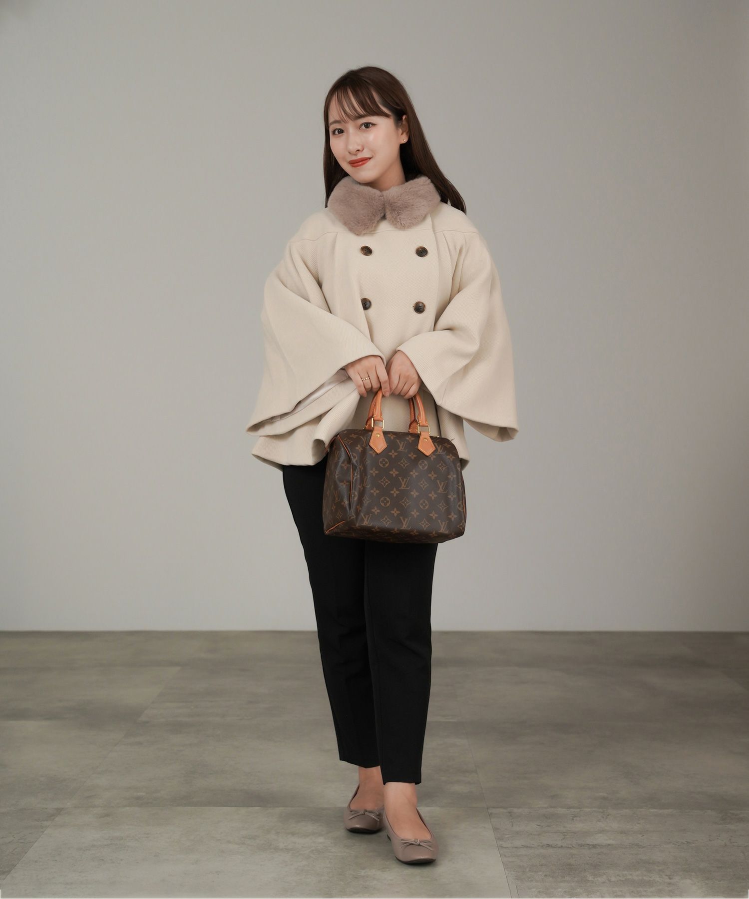 限定Price！SALE ファー カラー ショート ケープ コート lieulien 
