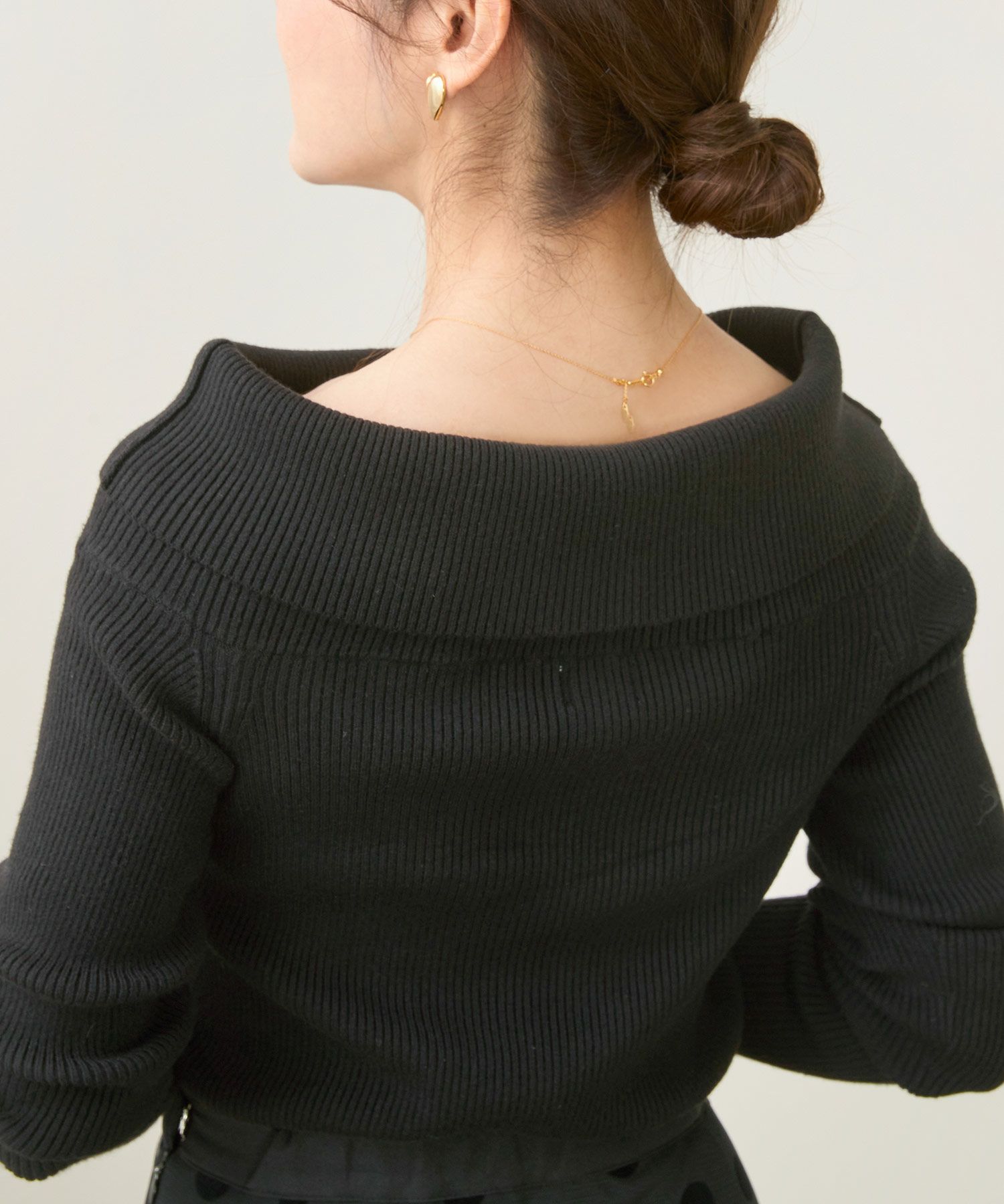 オフショルダー リブ ニット