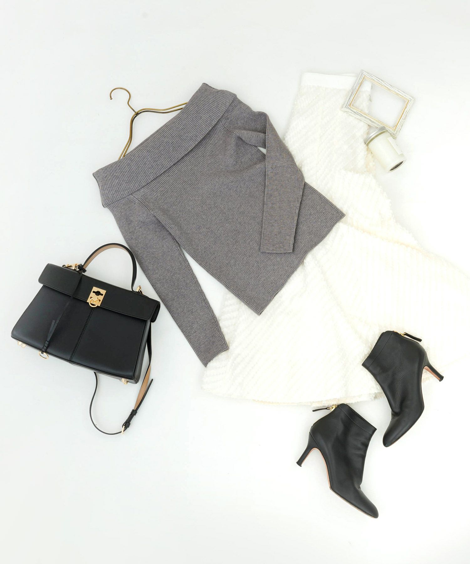 手洗い可/トップス/オフショルダーネック/リブニット/上品/可愛い/フィット/長袖/ハイゲージ/大人可愛い