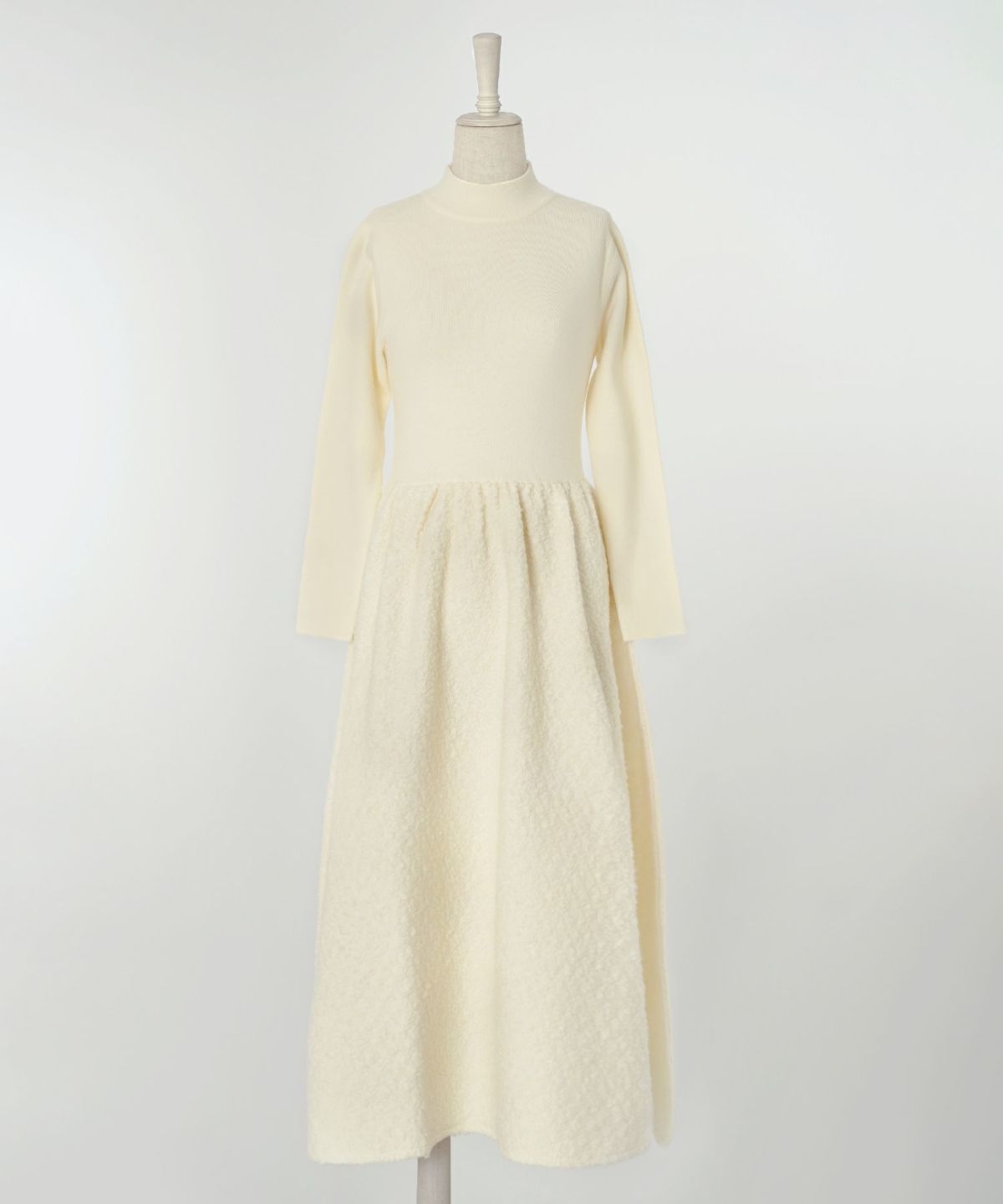 レディース/ワンピース/ニット/ブークレ/モックネック/ドッキング/フレア/長袖/ロング丈/秋/冬/アイボリー/ブラック