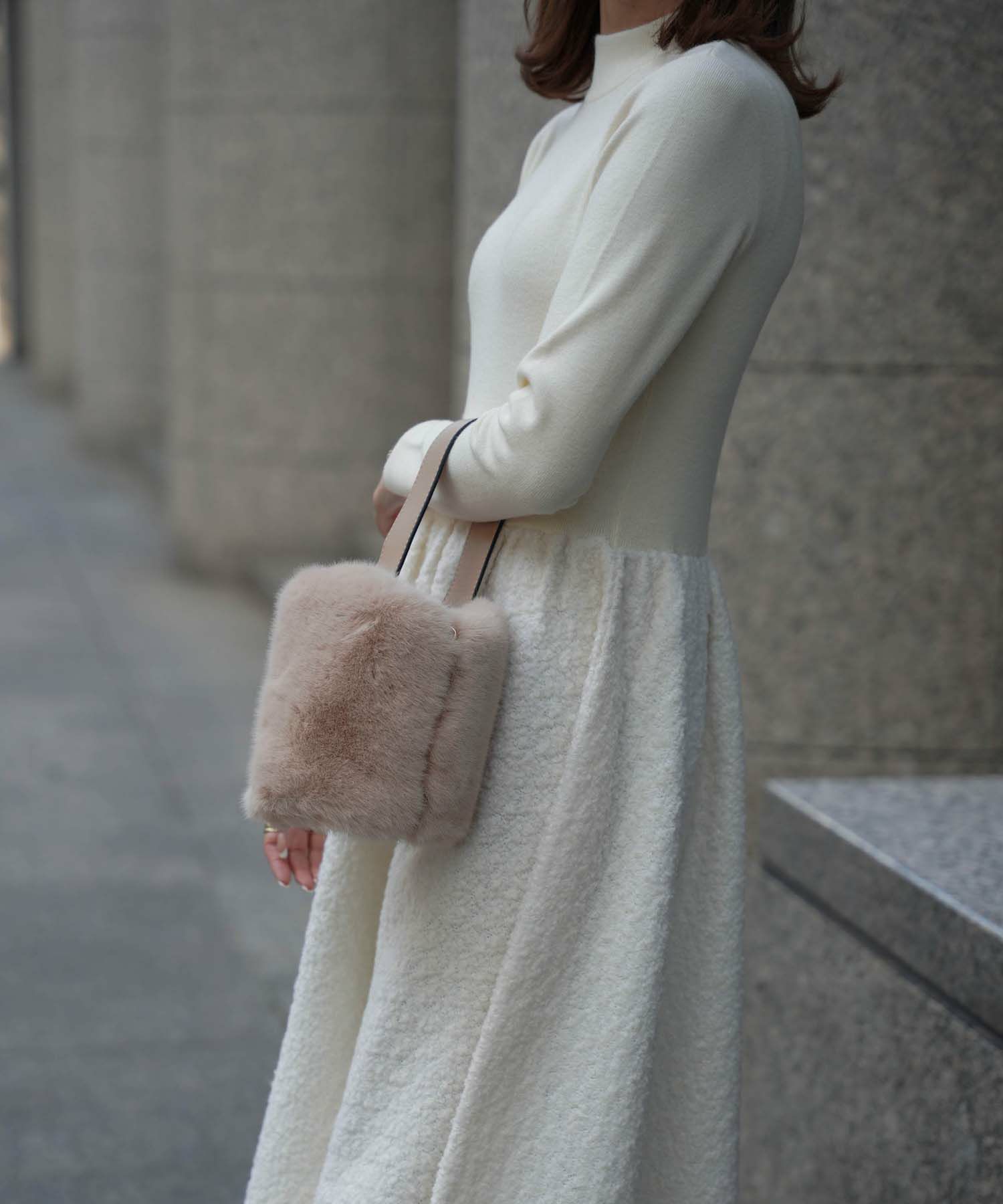 レディース/ワンピース/ニット/ブークレ/モックネック/ドッキング/フレア/長袖/ロング丈/秋/冬/アイボリー/ブラック