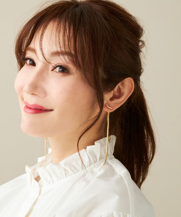 クリスタル ロングチェーン ピアス Crystal Longchain Pierce